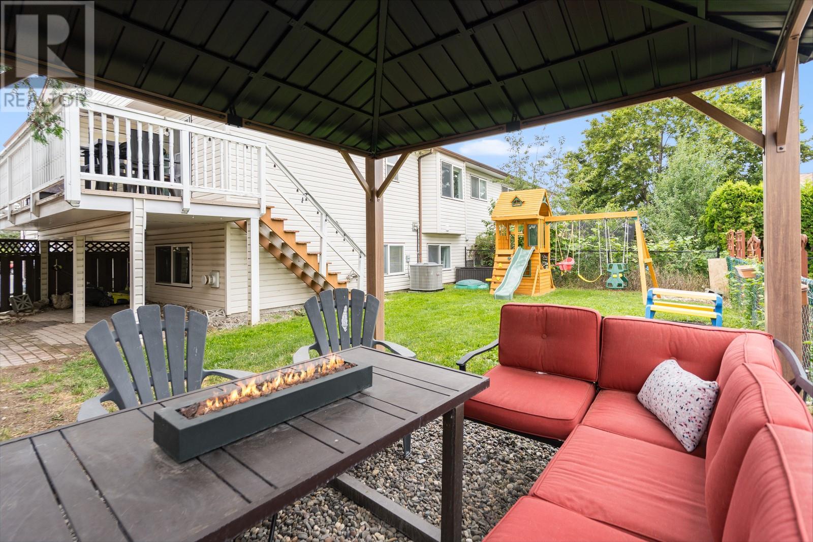 Property at 770 White Court image 2