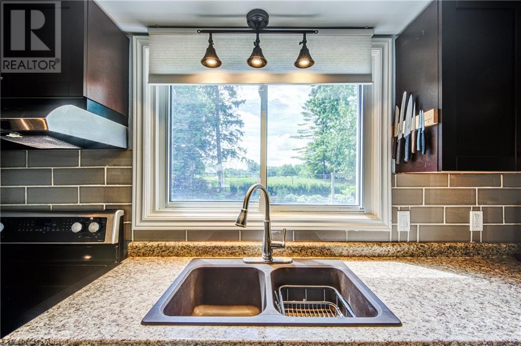 Photo 15 of 44 for 141 Tavistock Road