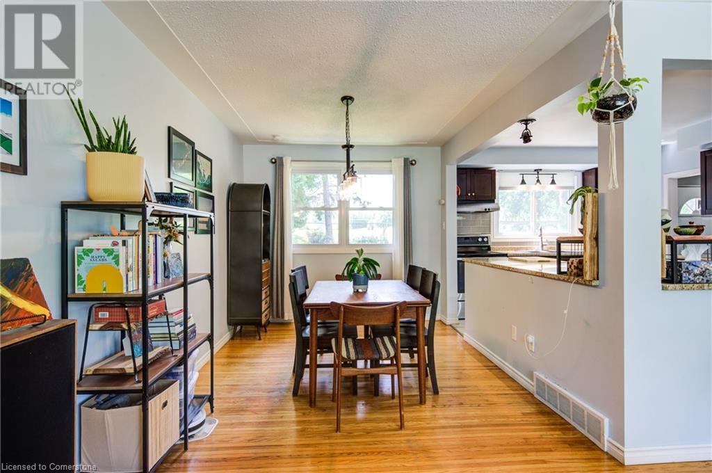 Photo 9 of 44 for 141 Tavistock Road