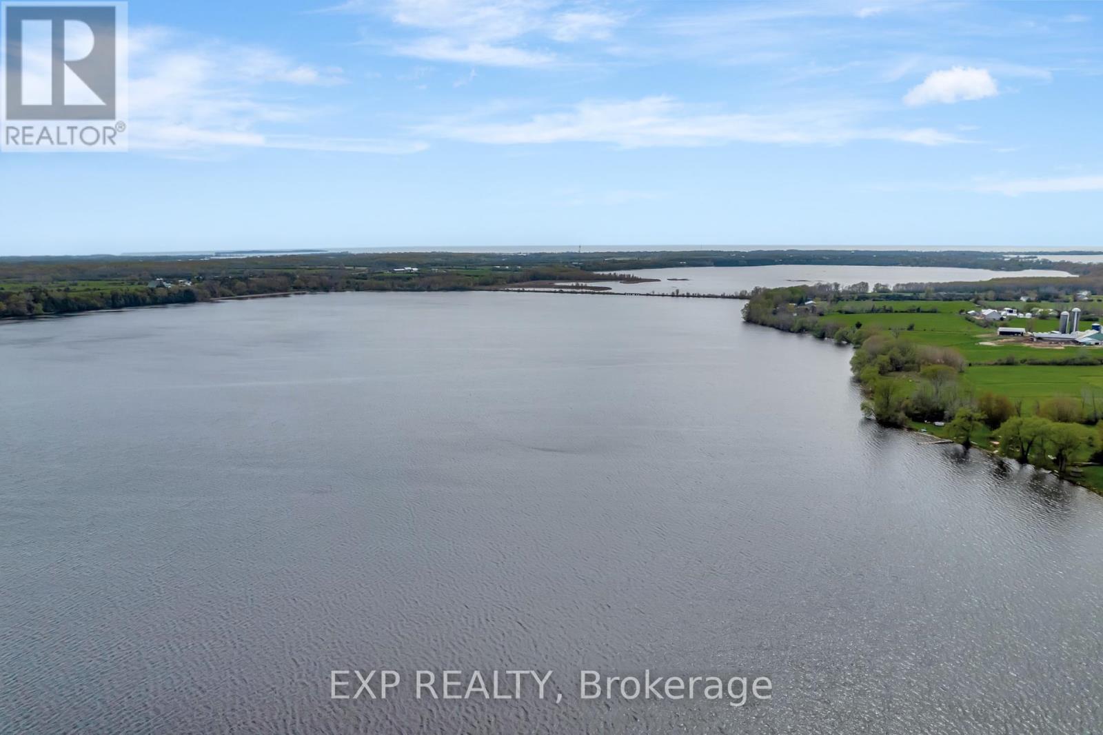 1083 Lakeside Drive, Prince Edward County, Ontario  K0K 1T0 - Photo 7 - X12284415