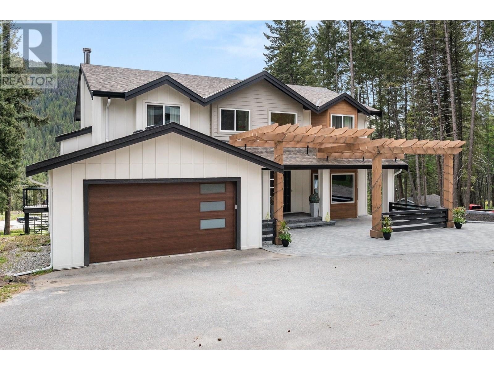 7967 Falcon Ridge Crescent, Kelowna, British Columbia  V1P 1J2 - Photo 4 - 10356036