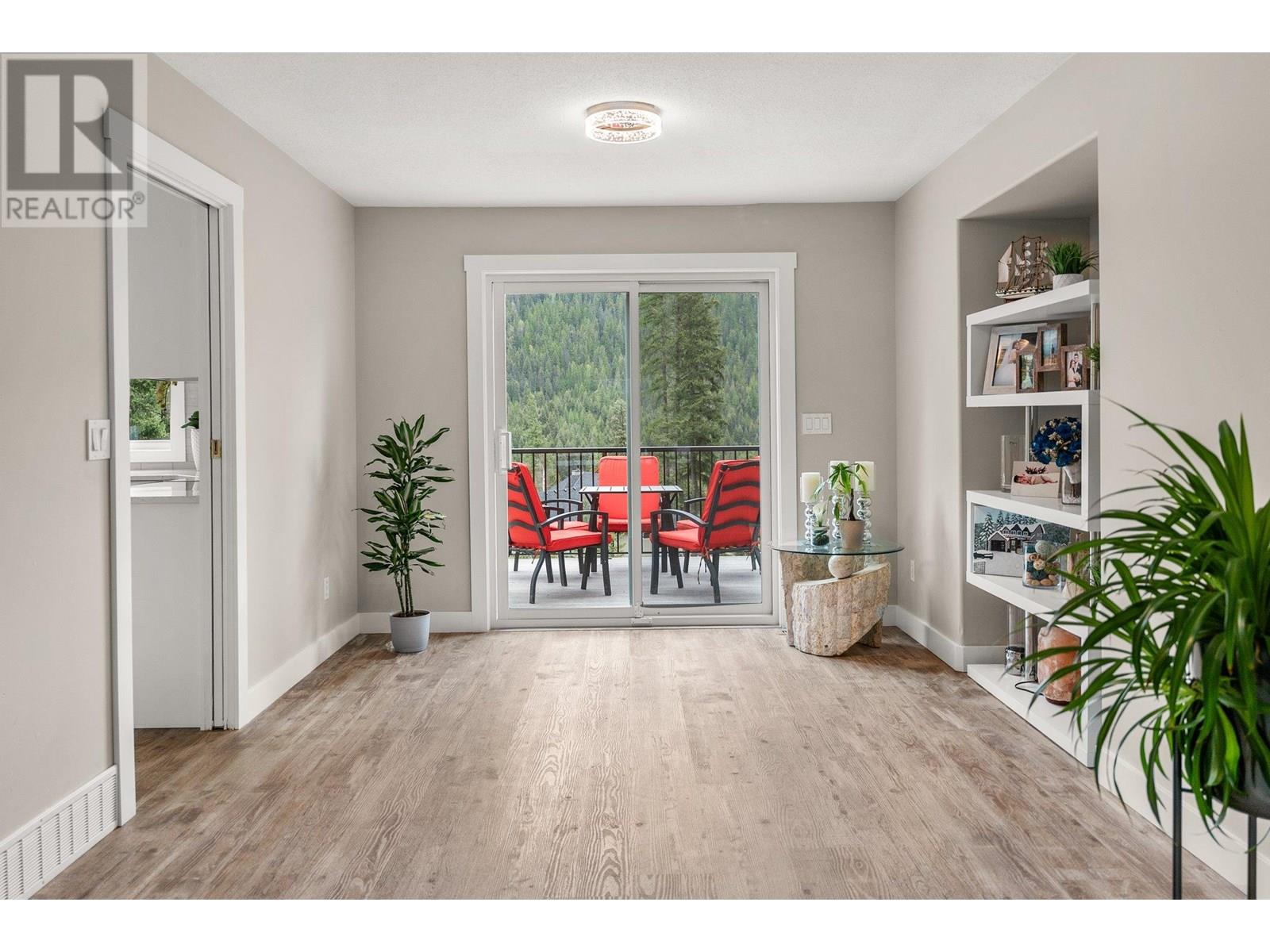 7967 Falcon Ridge Crescent, Kelowna, British Columbia  V1P 1J2 - Photo 16 - 10356036