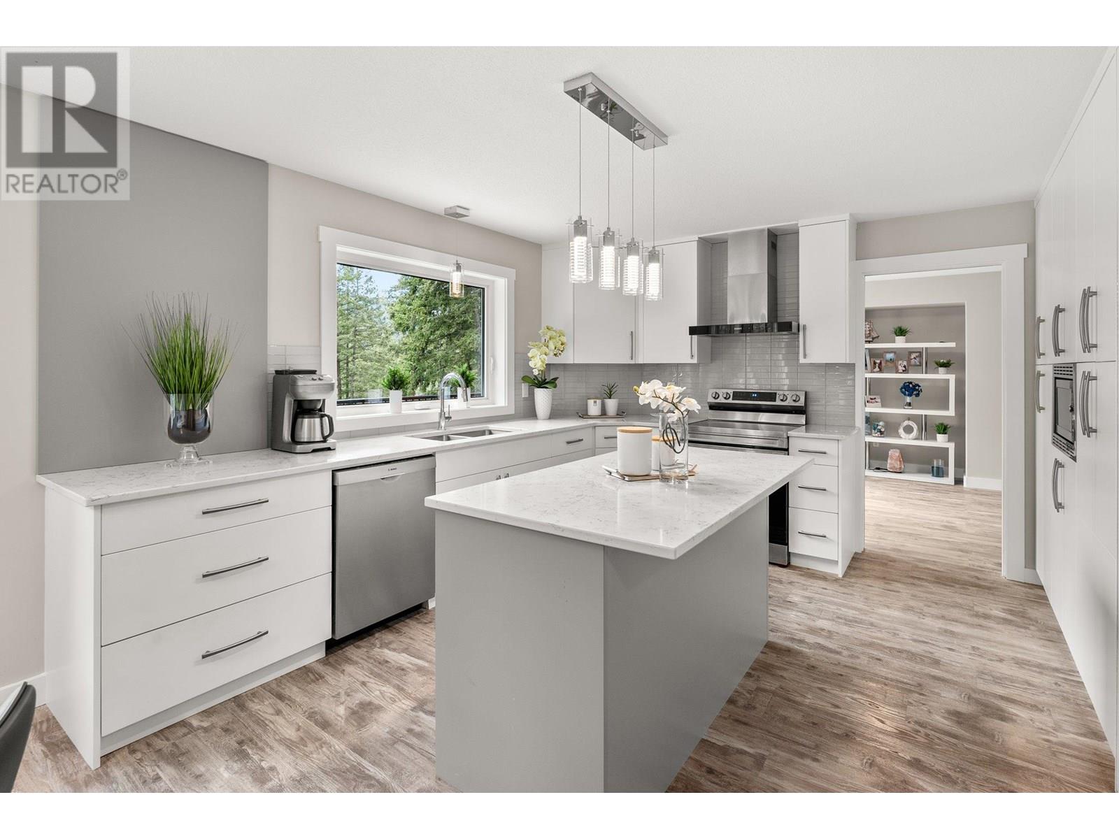 7967 Falcon Ridge Crescent, Kelowna, British Columbia  V1P 1J2 - Photo 19 - 10356036