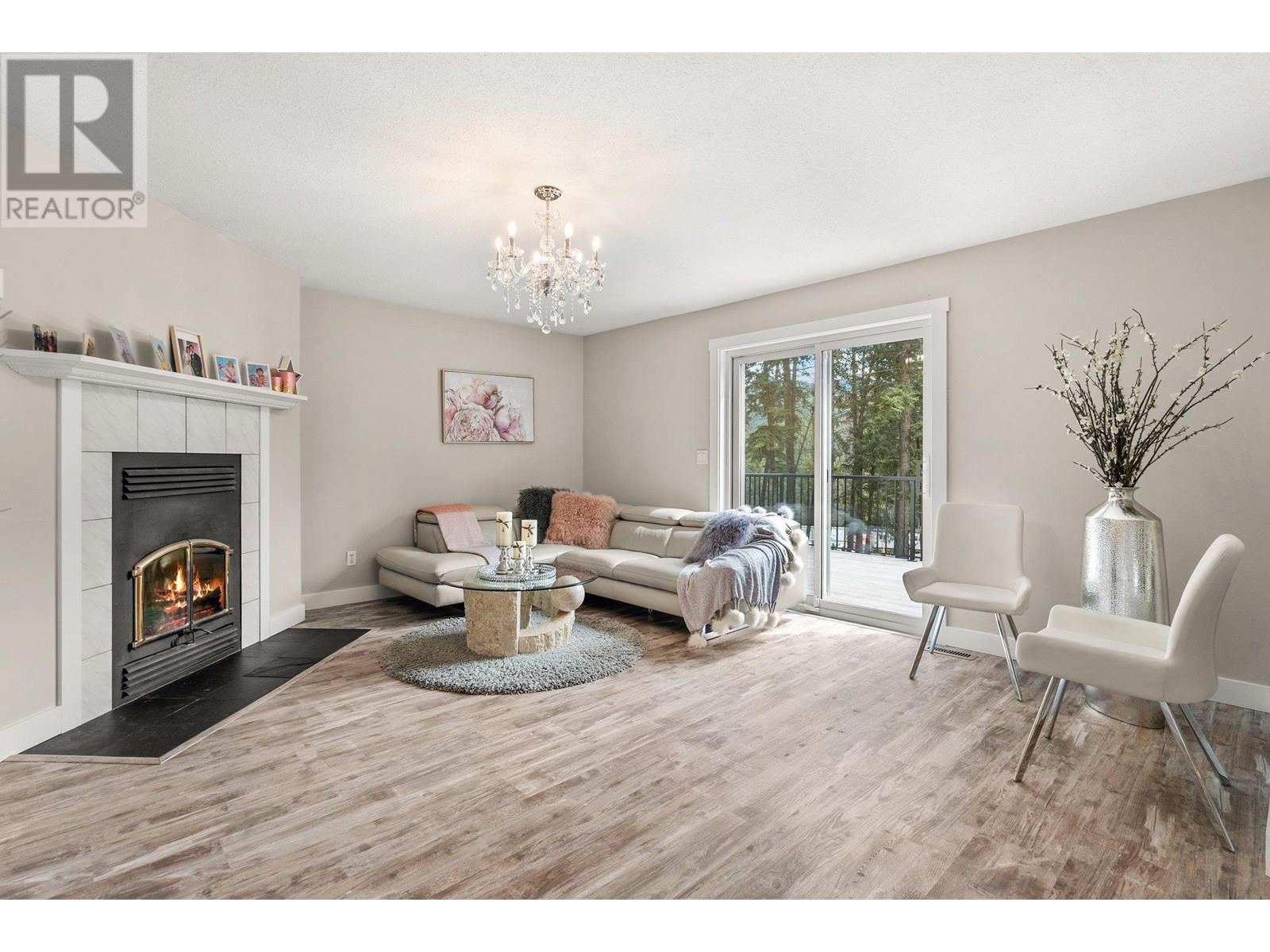 7967 Falcon Ridge Crescent, Kelowna, British Columbia  V1P 1J2 - Photo 14 - 10356036