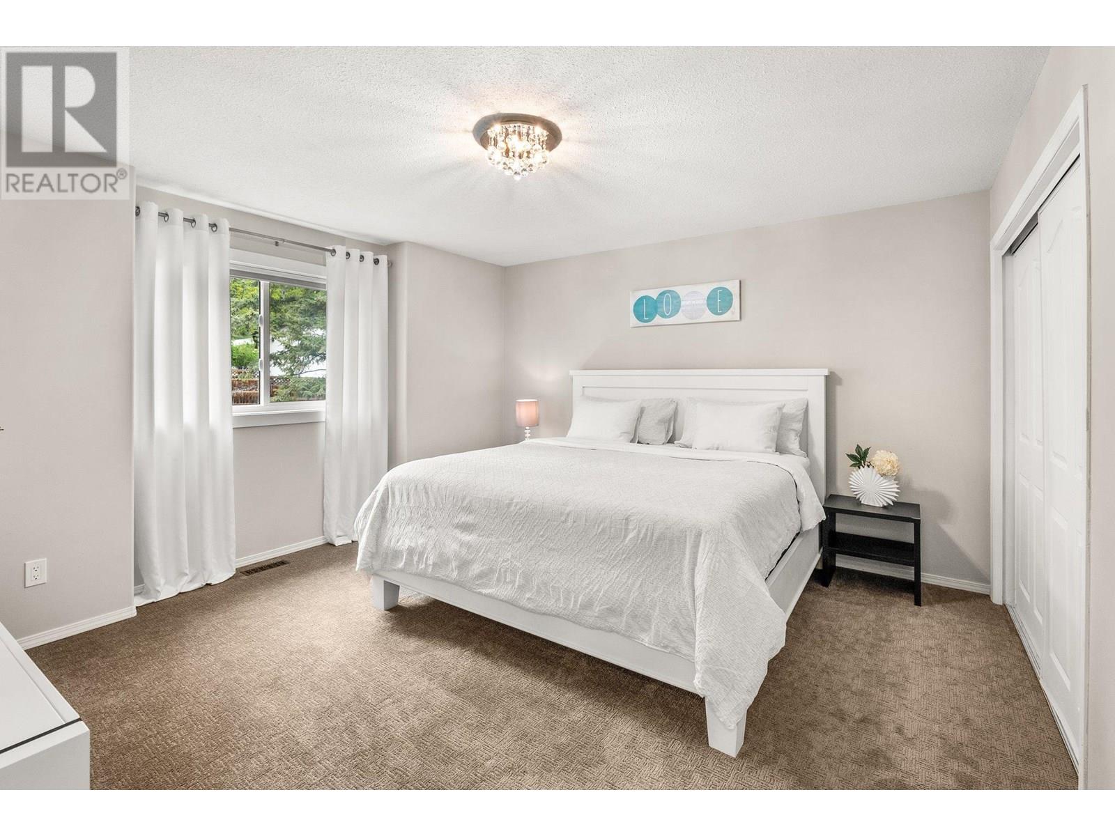 7967 Falcon Ridge Crescent, Kelowna, British Columbia  V1P 1J2 - Photo 49 - 10356036
