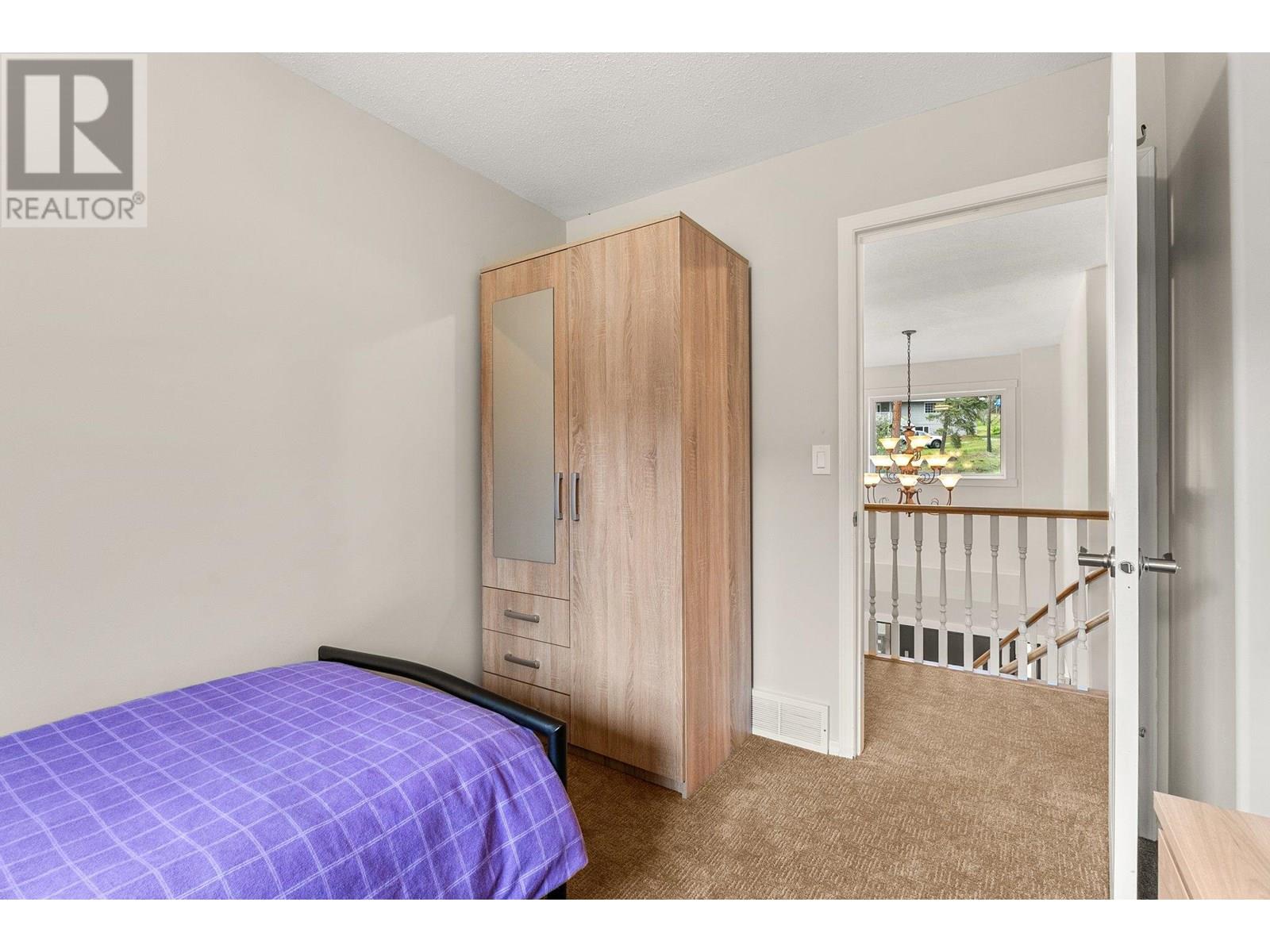 7967 Falcon Ridge Crescent, Kelowna, British Columbia  V1P 1J2 - Photo 44 - 10356036