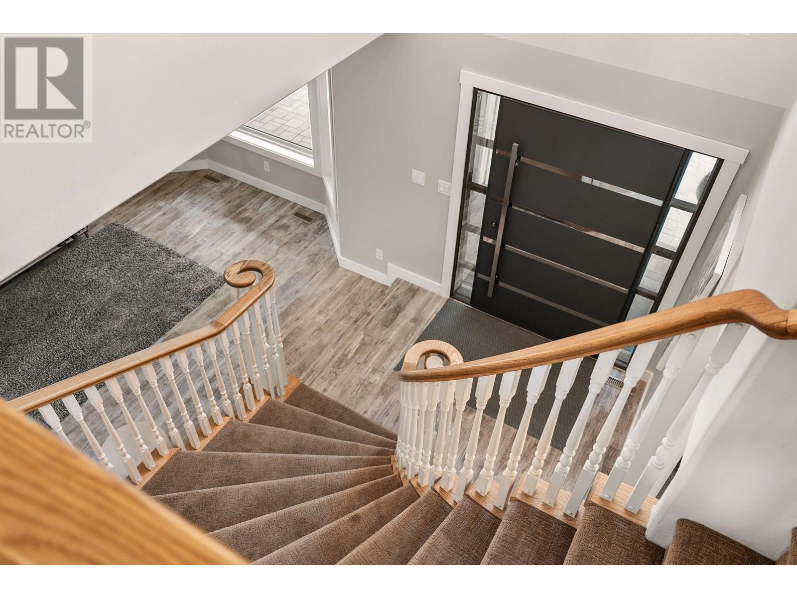 7967 Falcon Ridge Crescent, Kelowna, British Columbia  V1P 1J2 - Photo 32 - 10356036