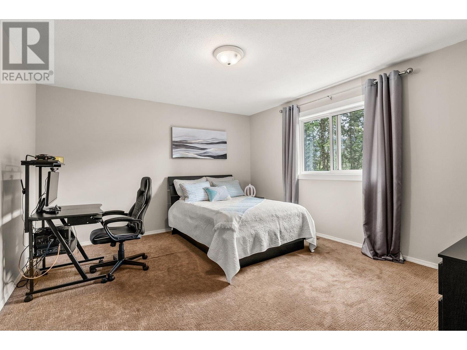 7967 Falcon Ridge Crescent, Kelowna, British Columbia  V1P 1J2 - Photo 45 - 10356036
