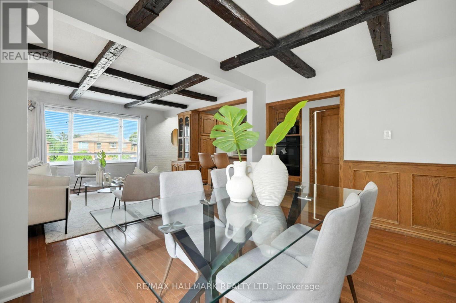 2975 Weston Road, Toronto, Ontario  M9M 2T1 - Photo 10 - W12284375