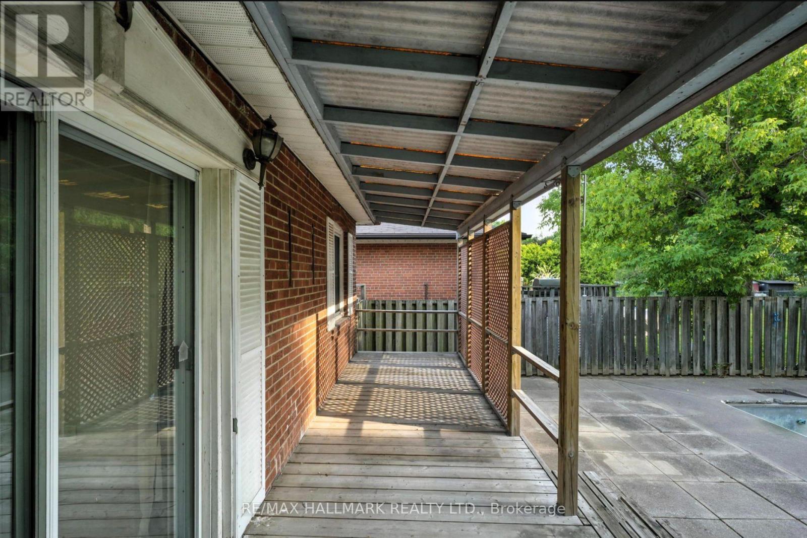 2975 Weston Road, Toronto, Ontario  M9M 2T1 - Photo 19 - W12284375