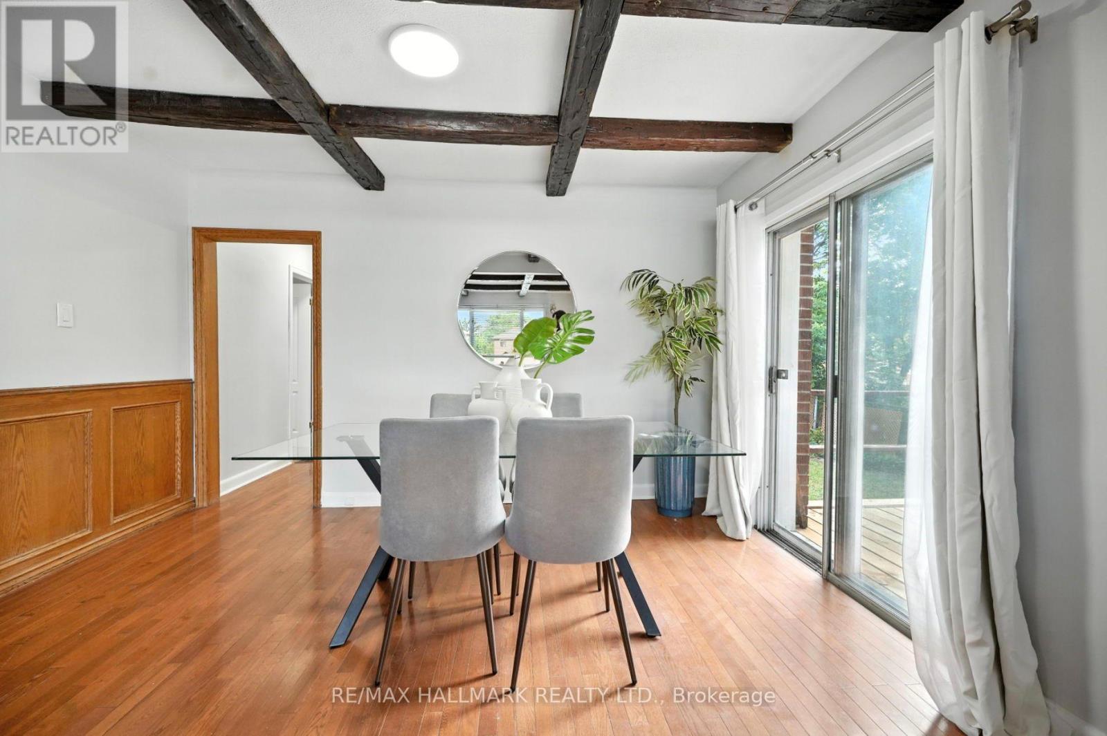 2975 Weston Road, Toronto, Ontario  M9M 2T1 - Photo 9 - W12284375