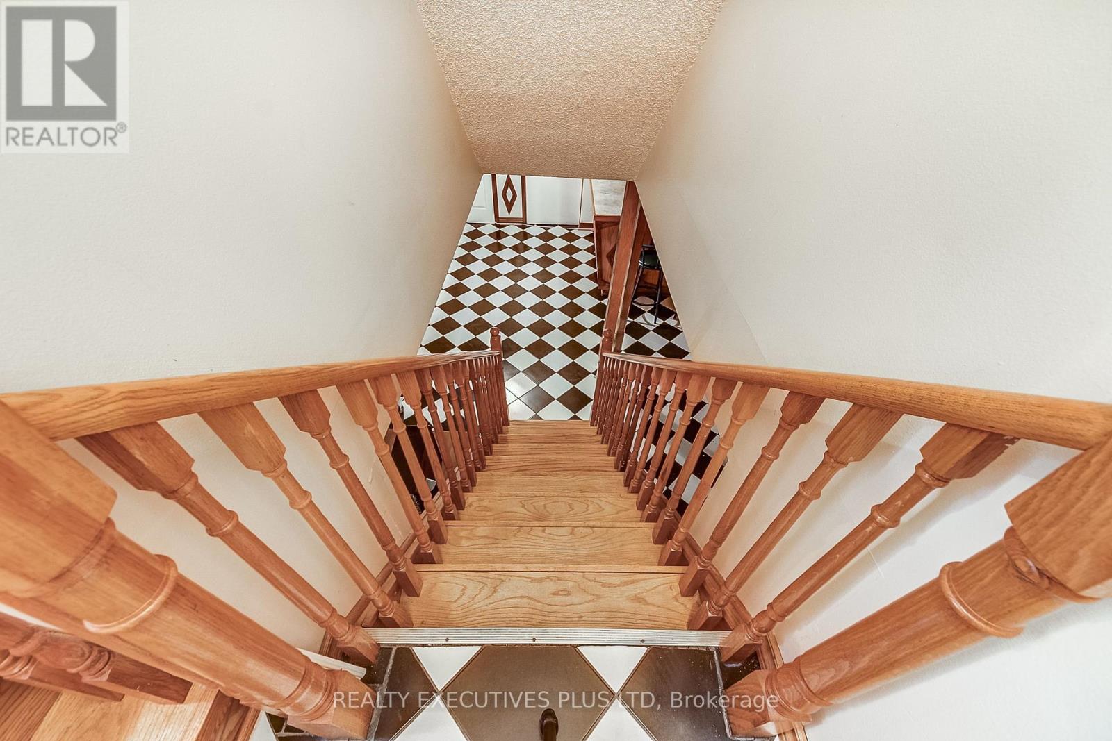 206 Vodden Street W, Brampton, Ontario  L6X 2V3 - Photo 22 - W12284376