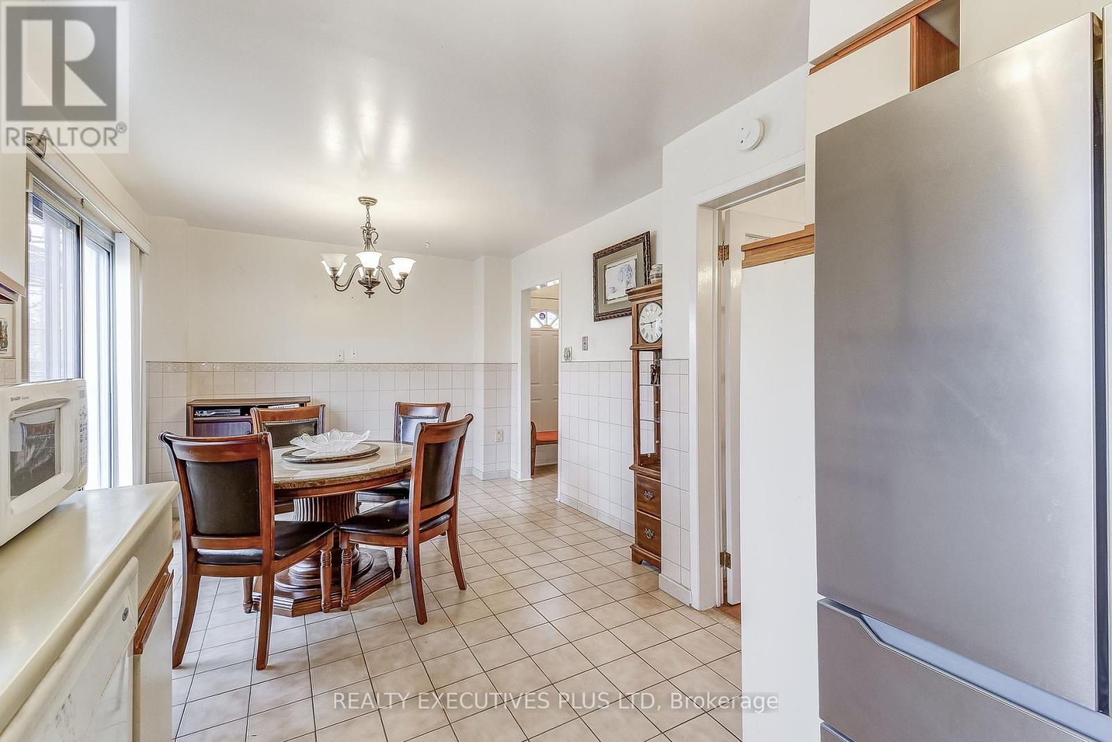 206 Vodden Street W, Brampton, Ontario  L6X 2V3 - Photo 34 - W12284376