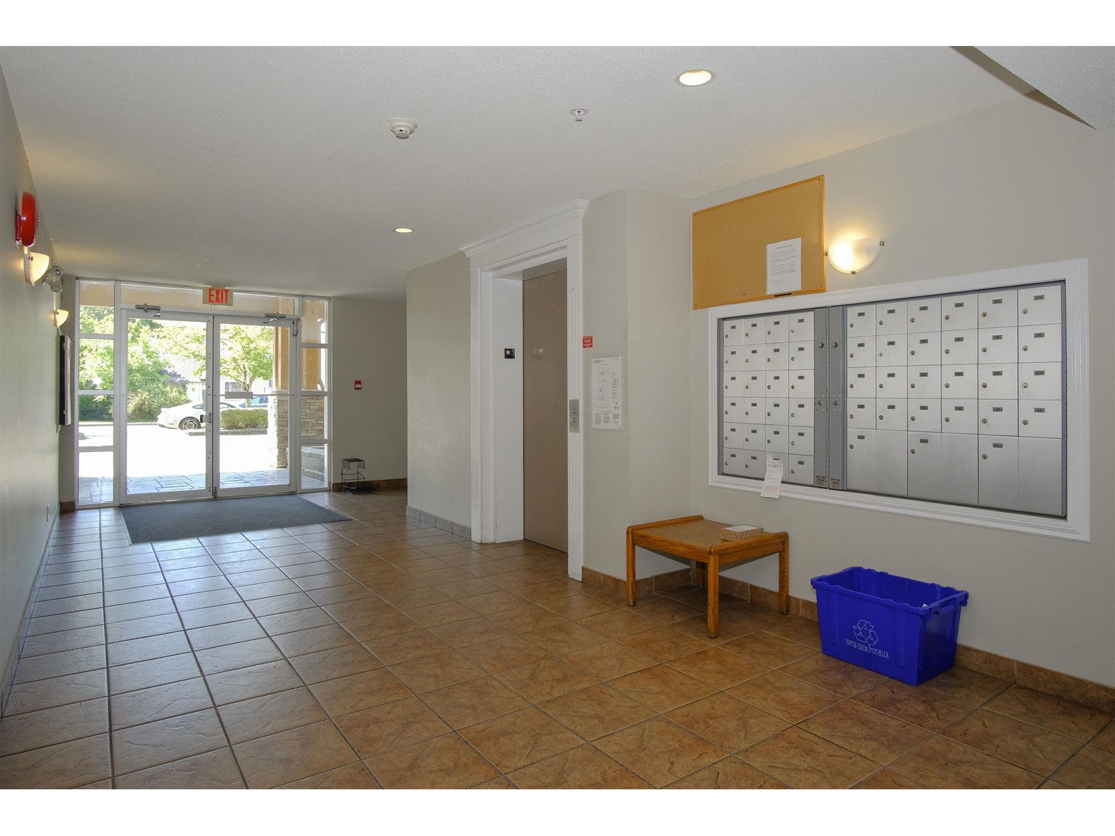 210 32063 Mt Waddington Avenue, Abbotsford, British Columbia  V2T 2E7 - Photo 2 - R3024135