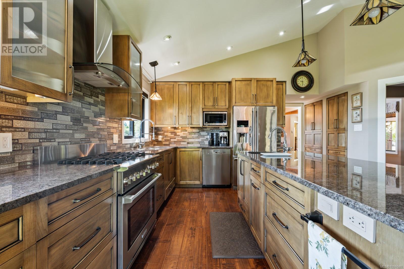 Property at 8833 Haro Park Terr image 3