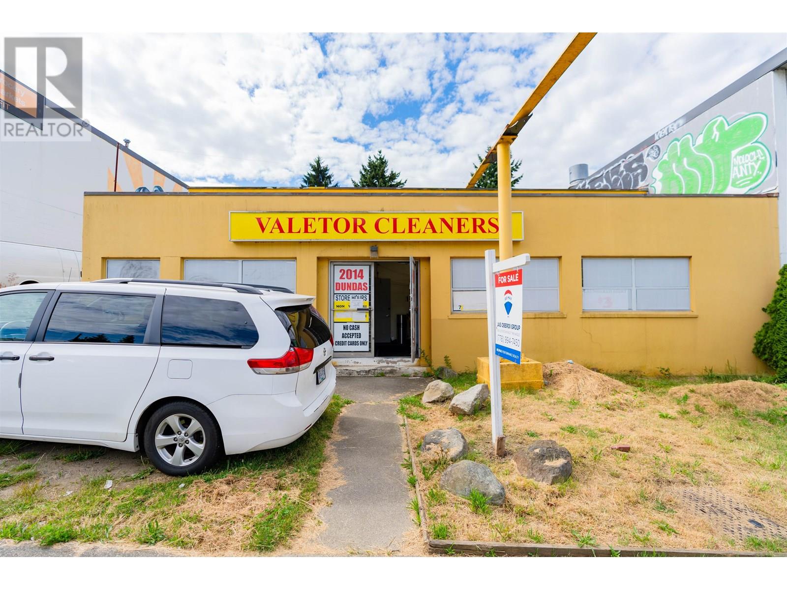 2014 Dundas Street, Vancouver, British Columbia  V5L 1J4 - Photo 10 - C8070618