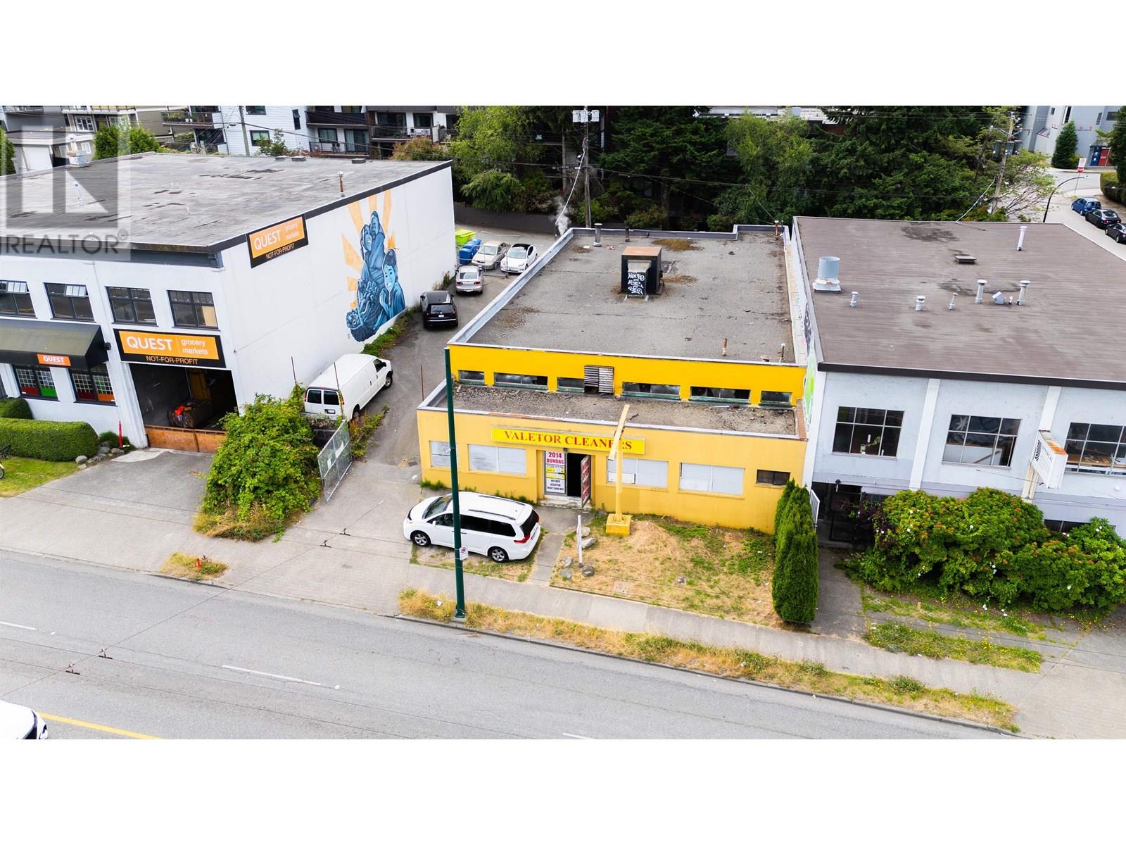 2014 Dundas Street, Vancouver, British Columbia  V5L 1J4 - Photo 4 - C8070618