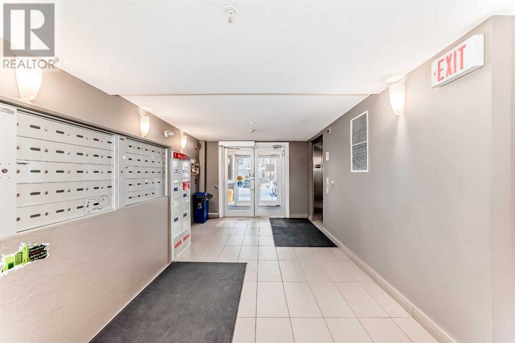 Property at 5402, 302 Skyview Ranch Drive NE image 3