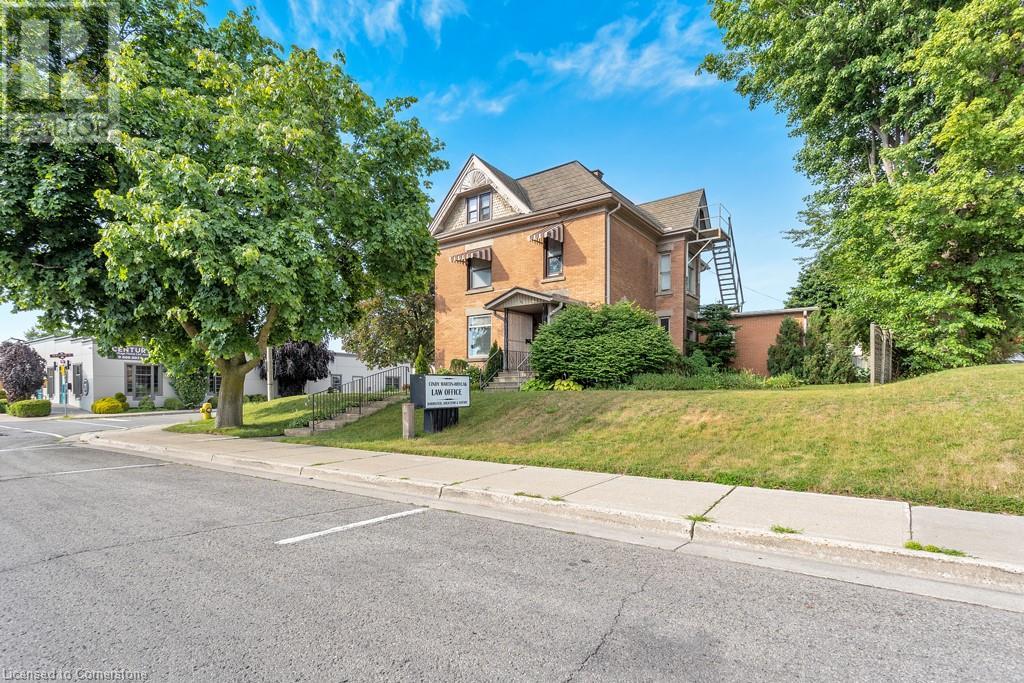 Property at 22 HARVEY Street image 2