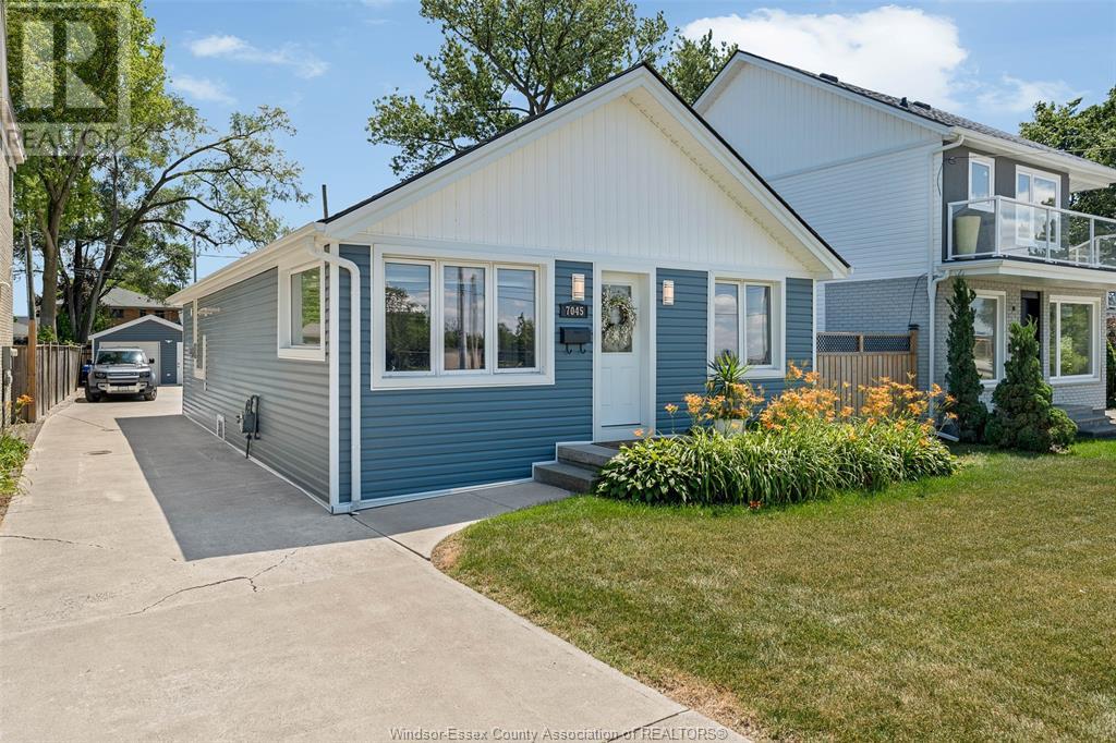 Property at 7045 RIVERSIDE DRIVE image 2