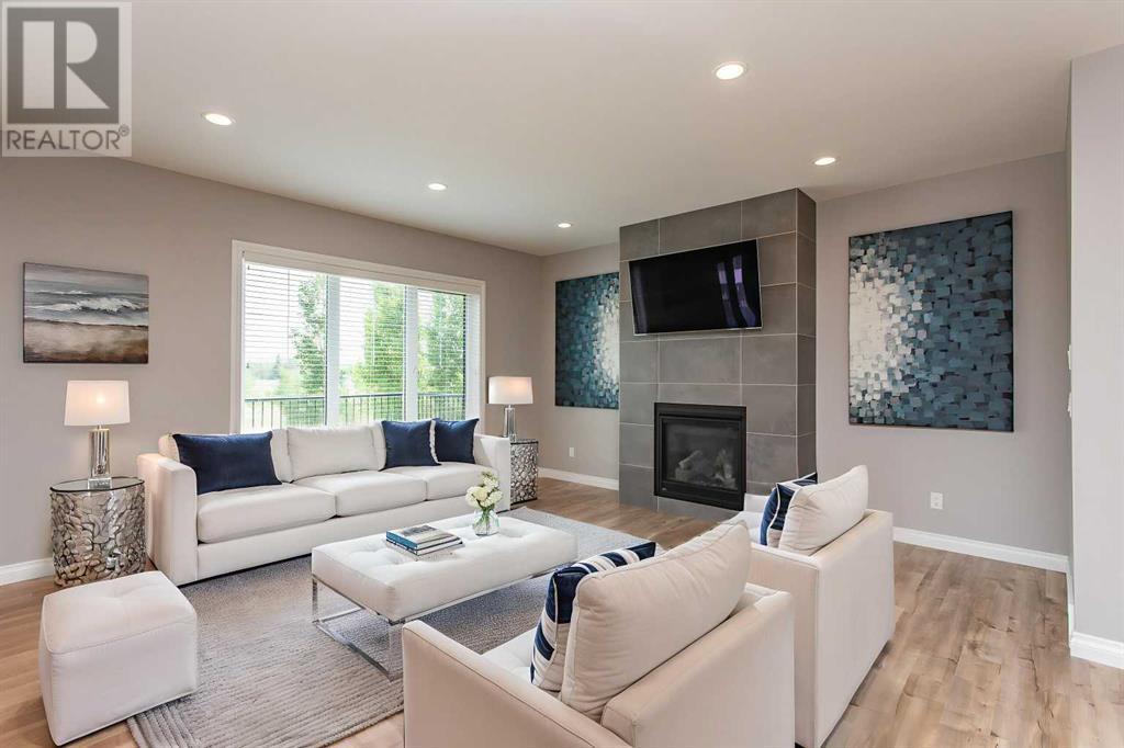 Property at 143 Vancouver Crescent image 3