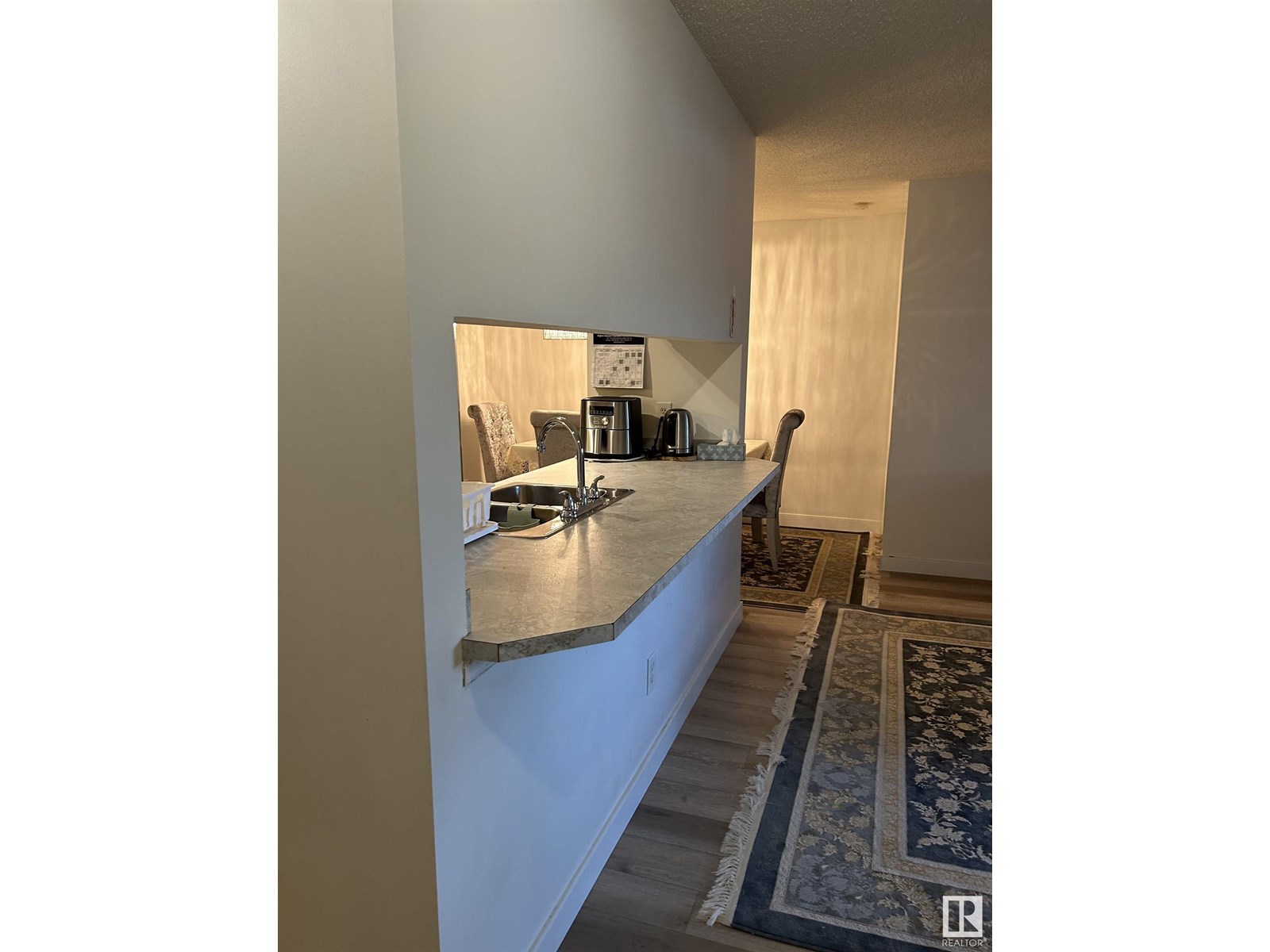 #104 2430 Guardian Rd Nw, Edmonton, Alberta  T5J 6X9 - Photo 11 - E4447707