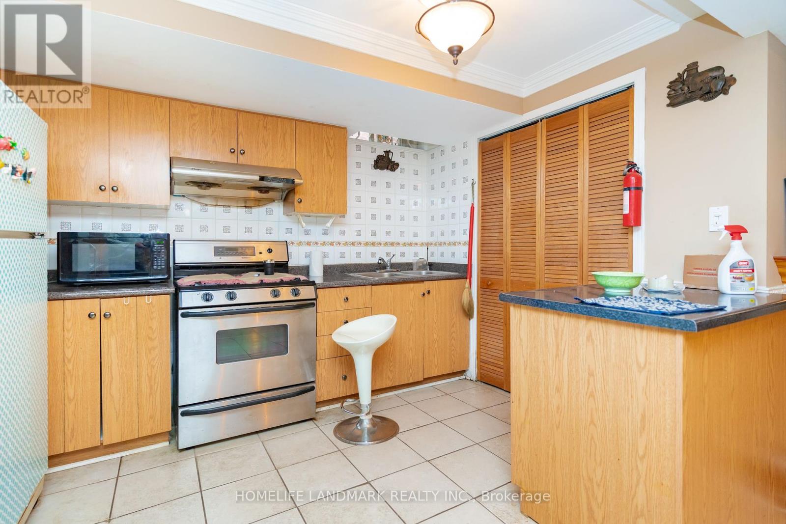 3211 Bloomfied Drive, Mississauga (Lisgar), Ontario  L5N 6V2 - Photo 18 - W12284439