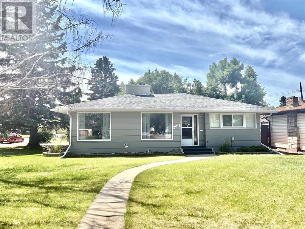 Property at 2914 6 Avenue S image 1