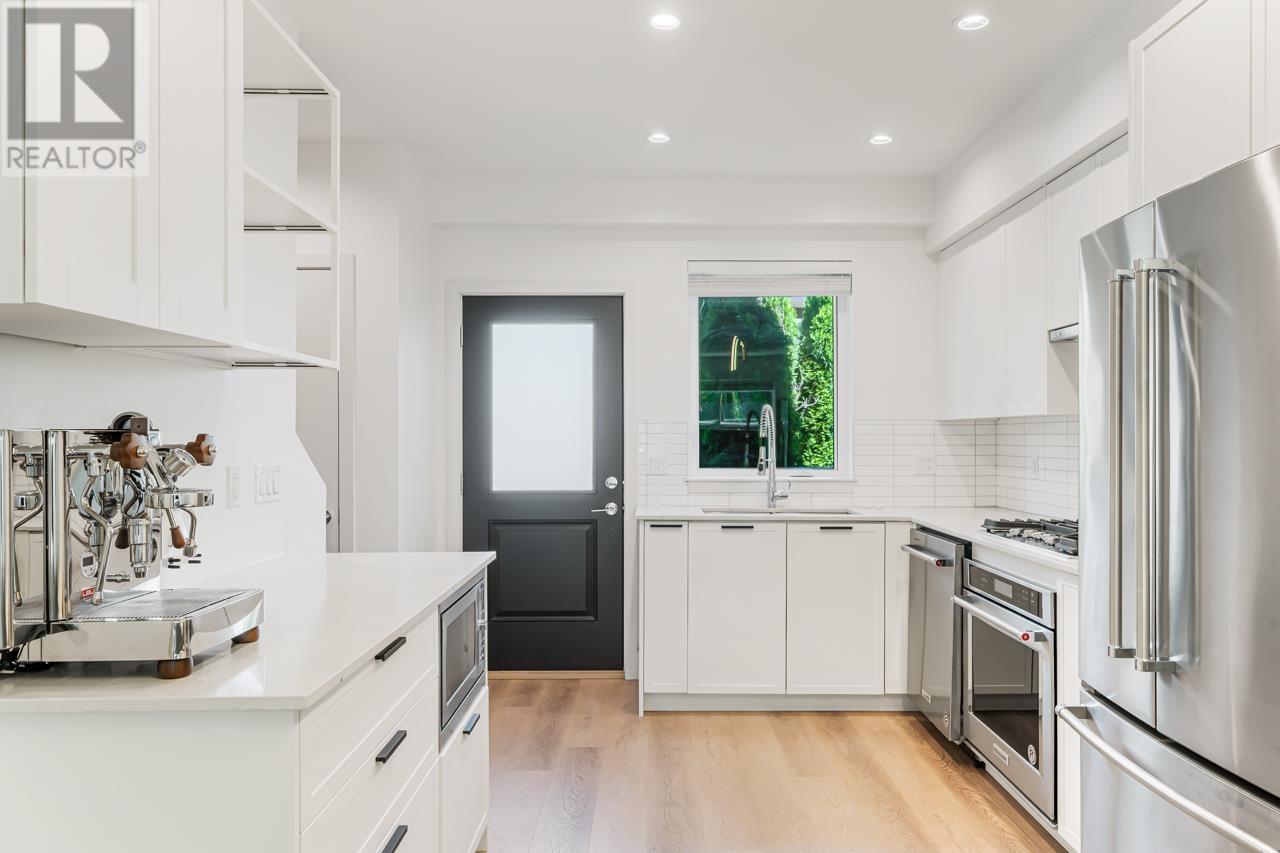 402 6933 Arcola Street, Burnaby, British Columbia  V5E 1H5 - Photo 9 - R3026567