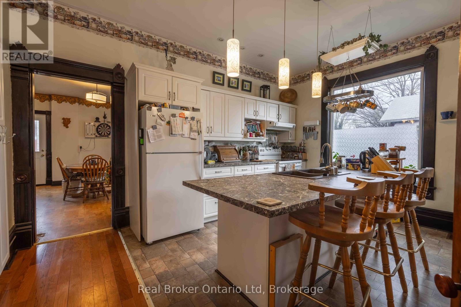 295 Livingstone Avenue N, North Perth, Ontario  N4W 1P8 - Photo 12 - X12261817