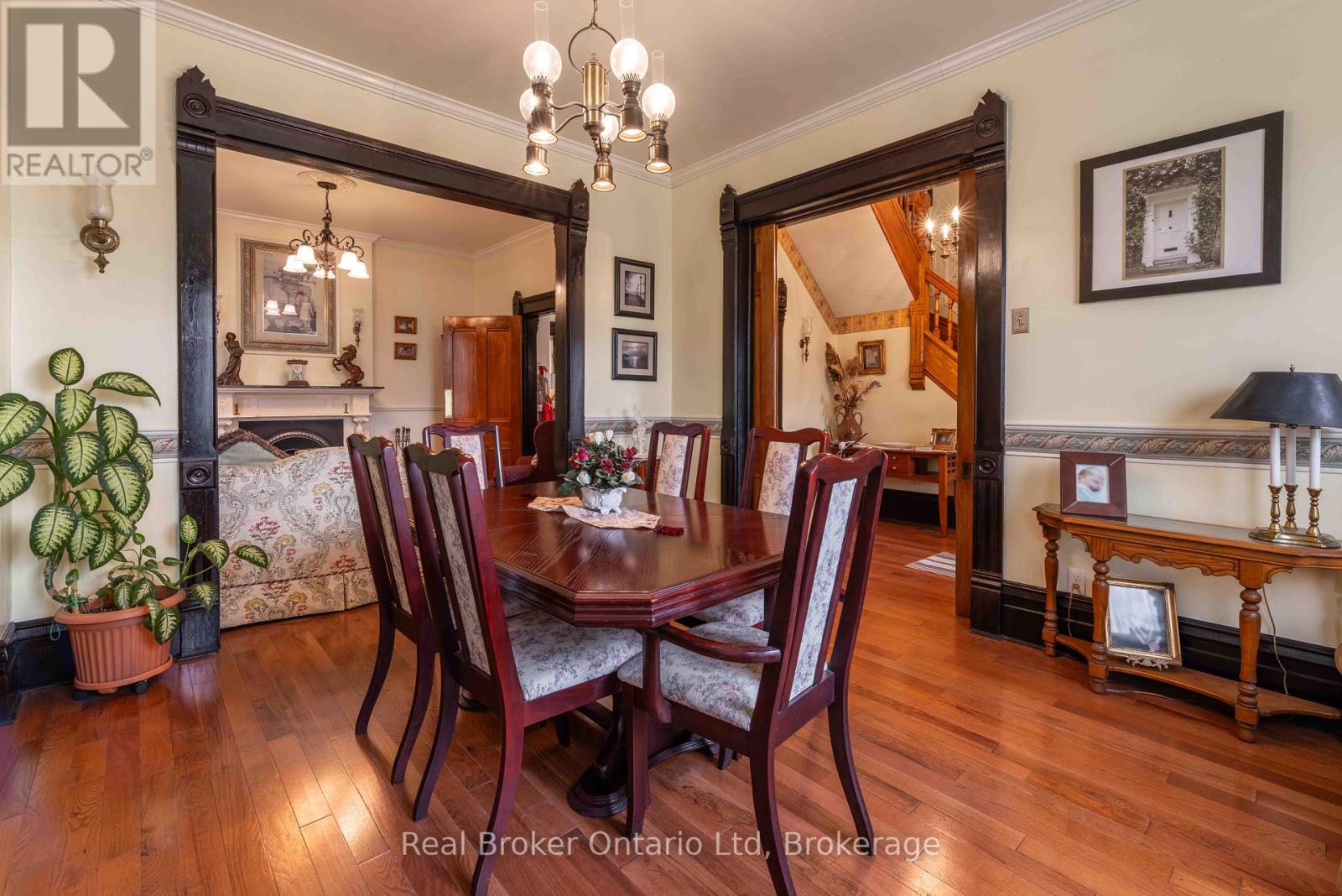 295 Livingstone Avenue N, North Perth, Ontario  N4W 1P8 - Photo 7 - X12261817