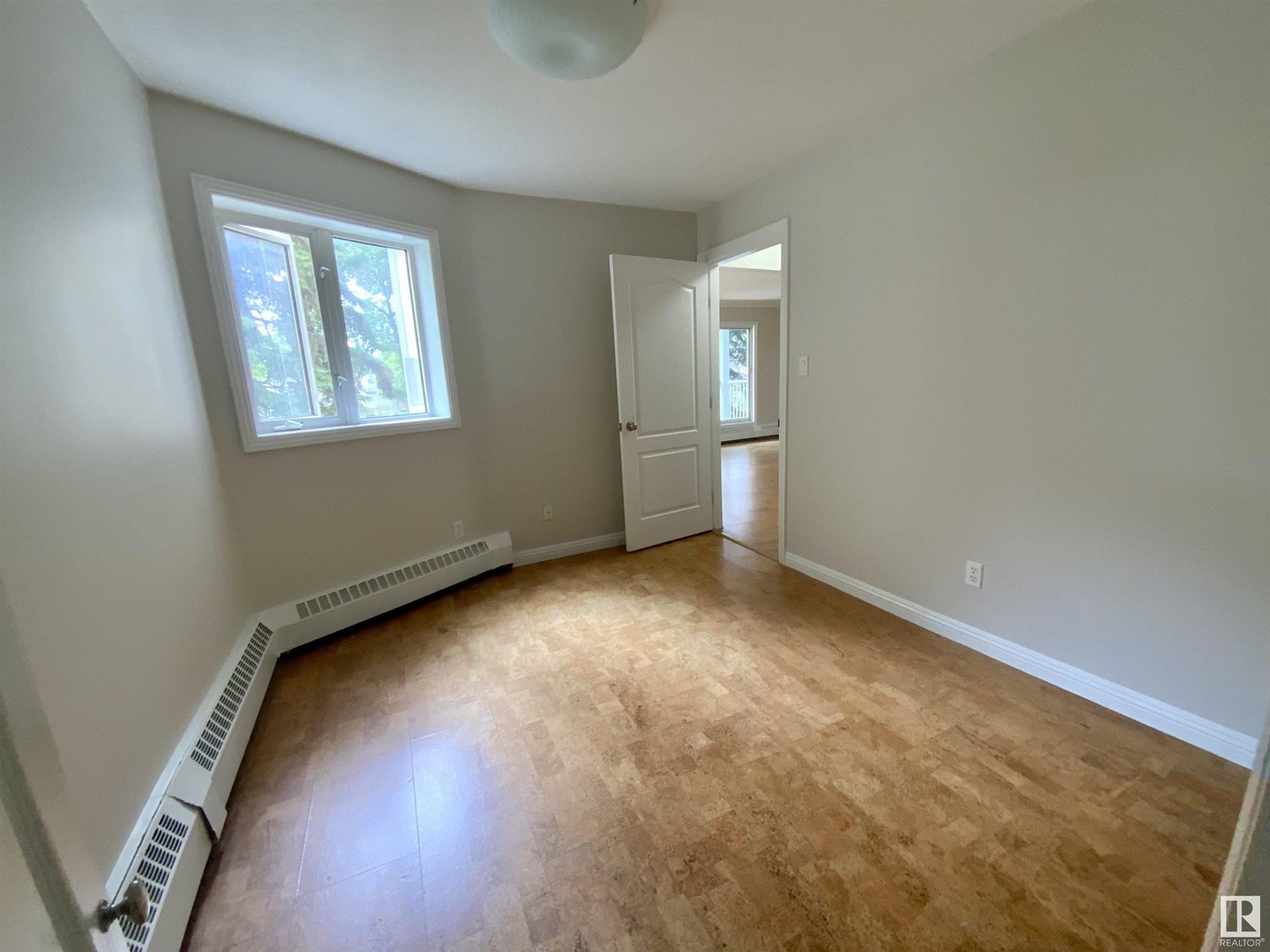 #34 9914 80 Av Nw, Edmonton, Alberta  T6E 6L6 - Photo 12 - E4447714