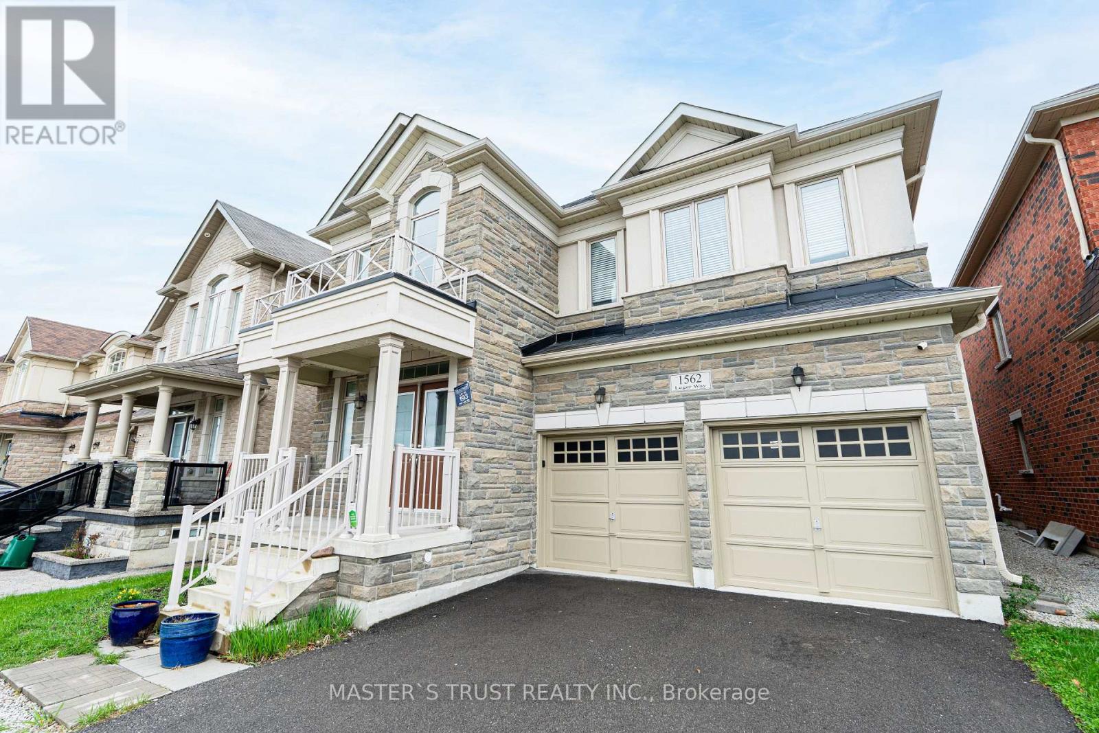 Property at 1562 LEGER WAY image 2