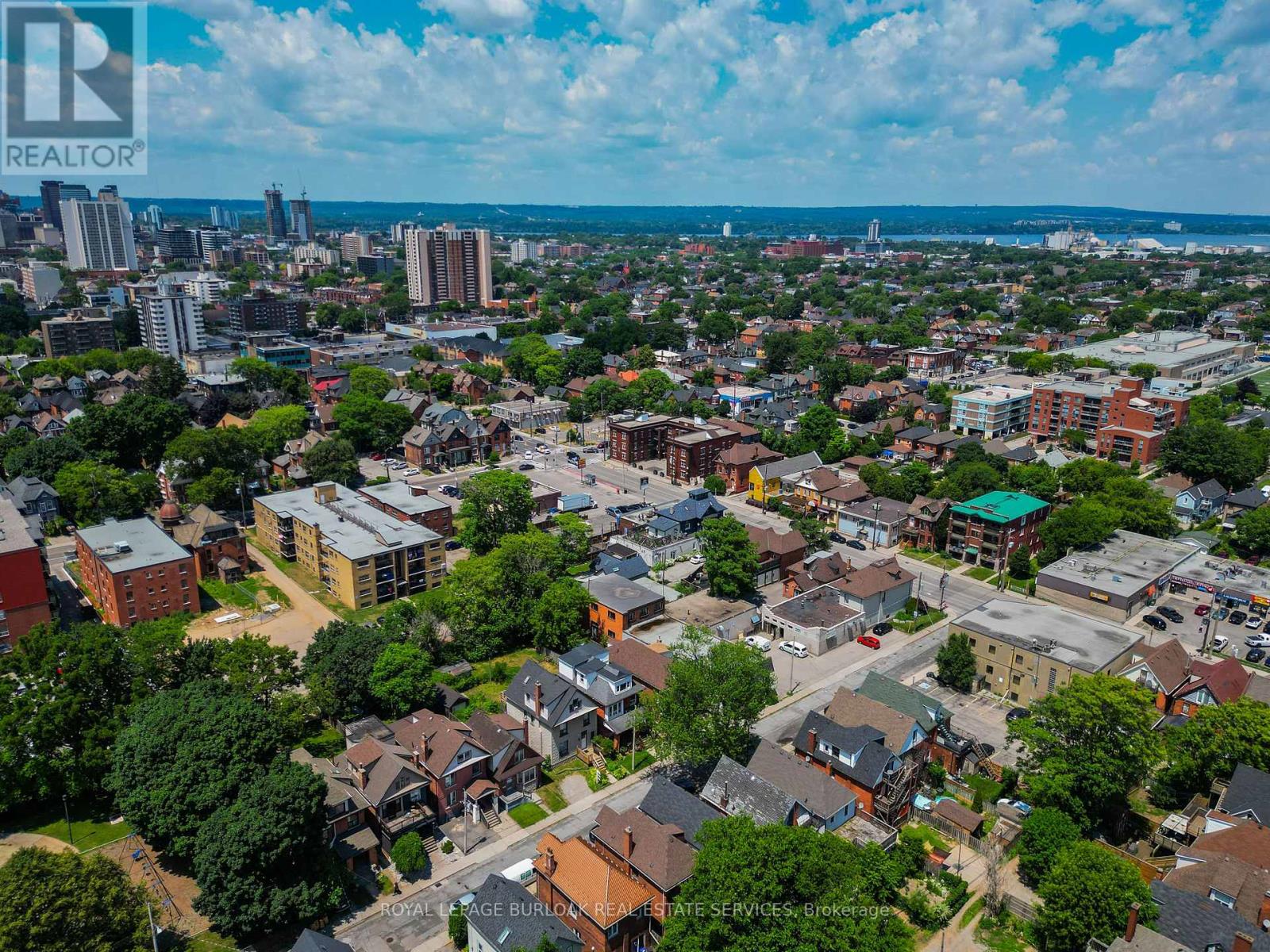 22 Myrtle Avenue, Hamilton (St. Clair), Ontario  L8M 2E9 - Photo 45 - X12284473