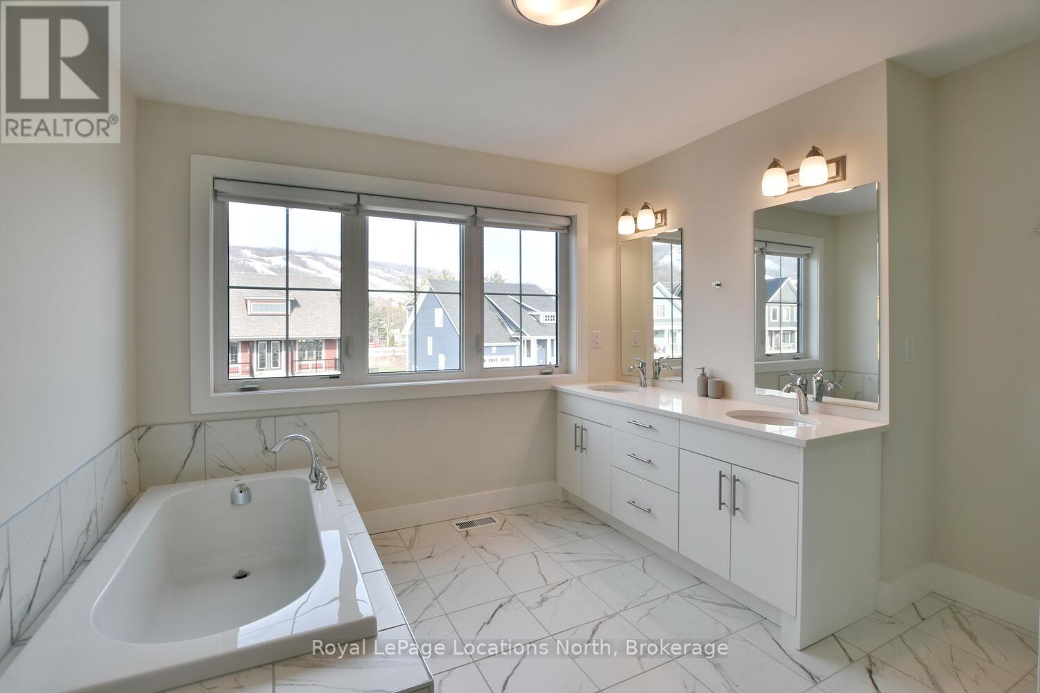 163 Courtland Street, Blue Mountains, Ontario  L9Y 5L7 - Photo 19 - X12284485