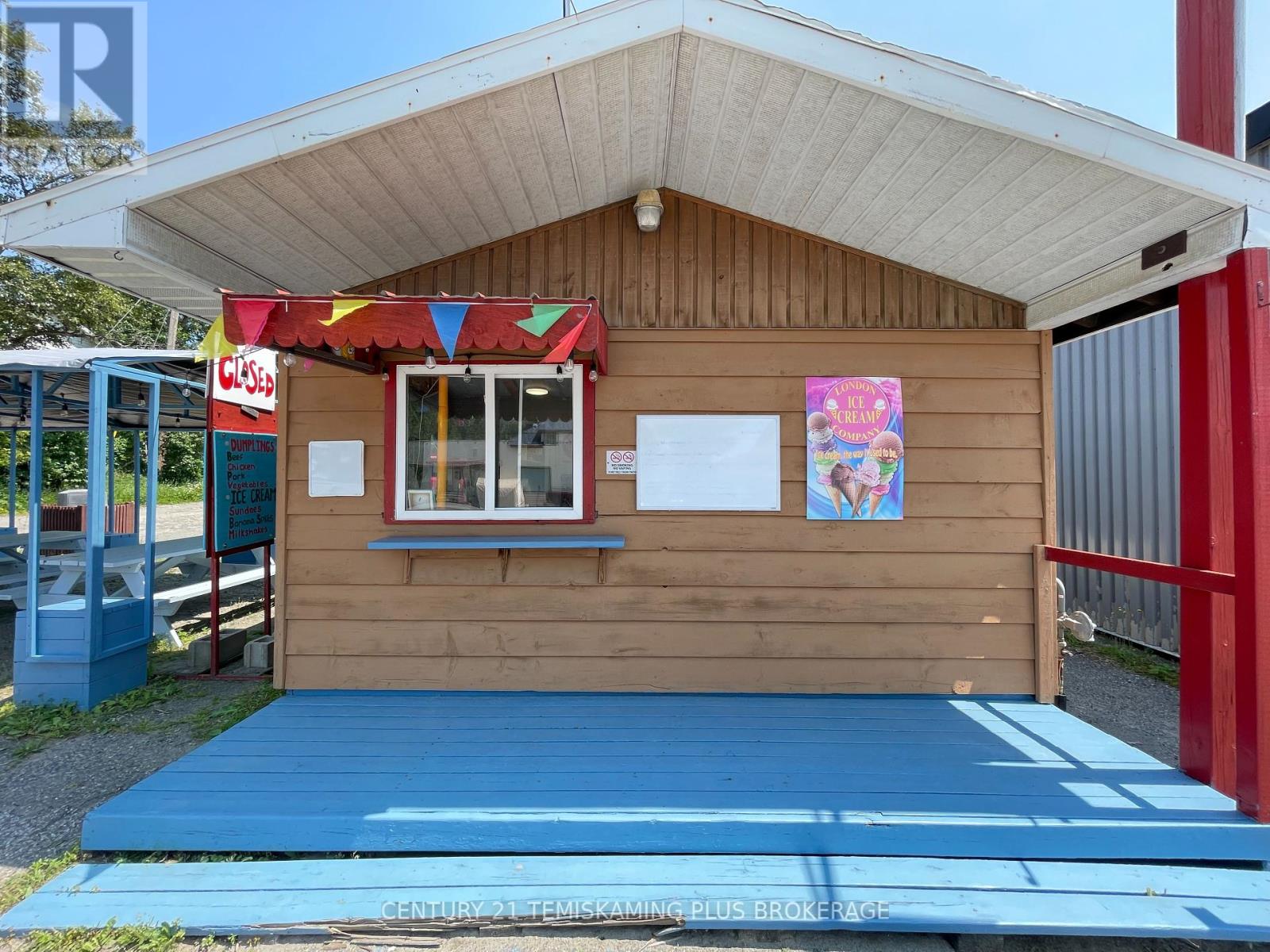 6731 Highway 11 Highway N, Temagami, Ontario  P0H 2H0 - Photo 1 - X12284501