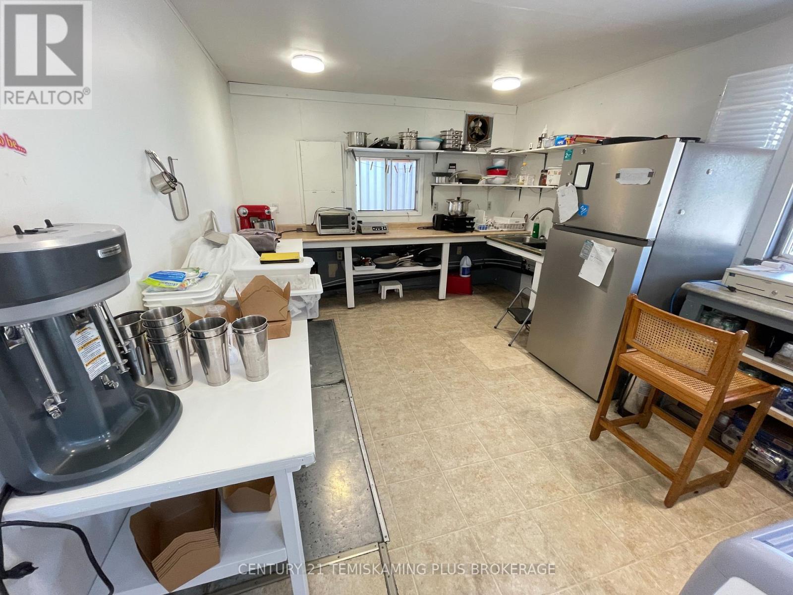 6731 Highway 11 Highway N, Temagami, Ontario  P0H 2H0 - Photo 14 - X12284501