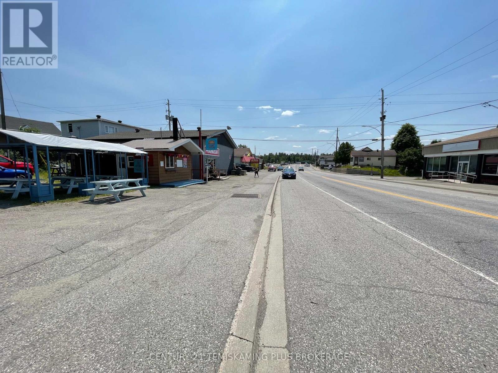 6731 Highway 11 Highway N, Temagami, Ontario  P0H 2H0 - Photo 3 - X12284501