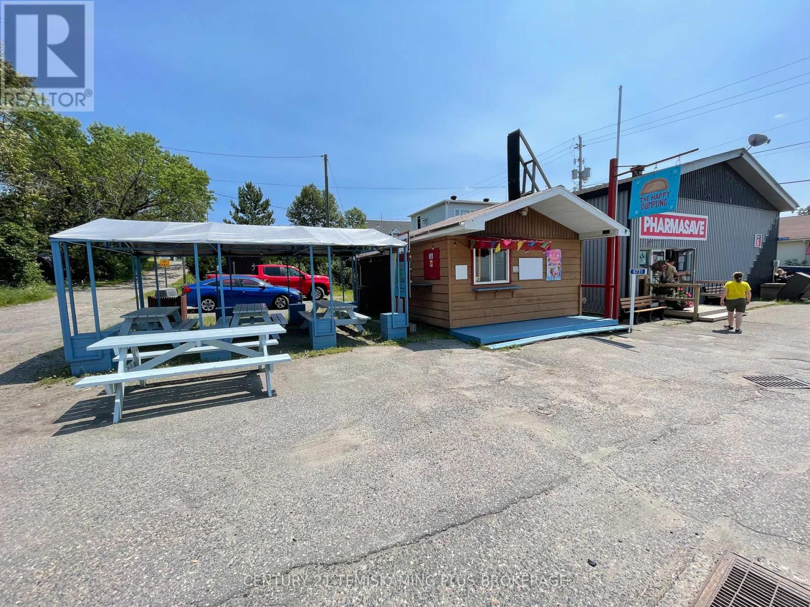 6731 Highway 11 Highway N, Temagami, Ontario  P0H 2H0 - Photo 5 - X12284501
