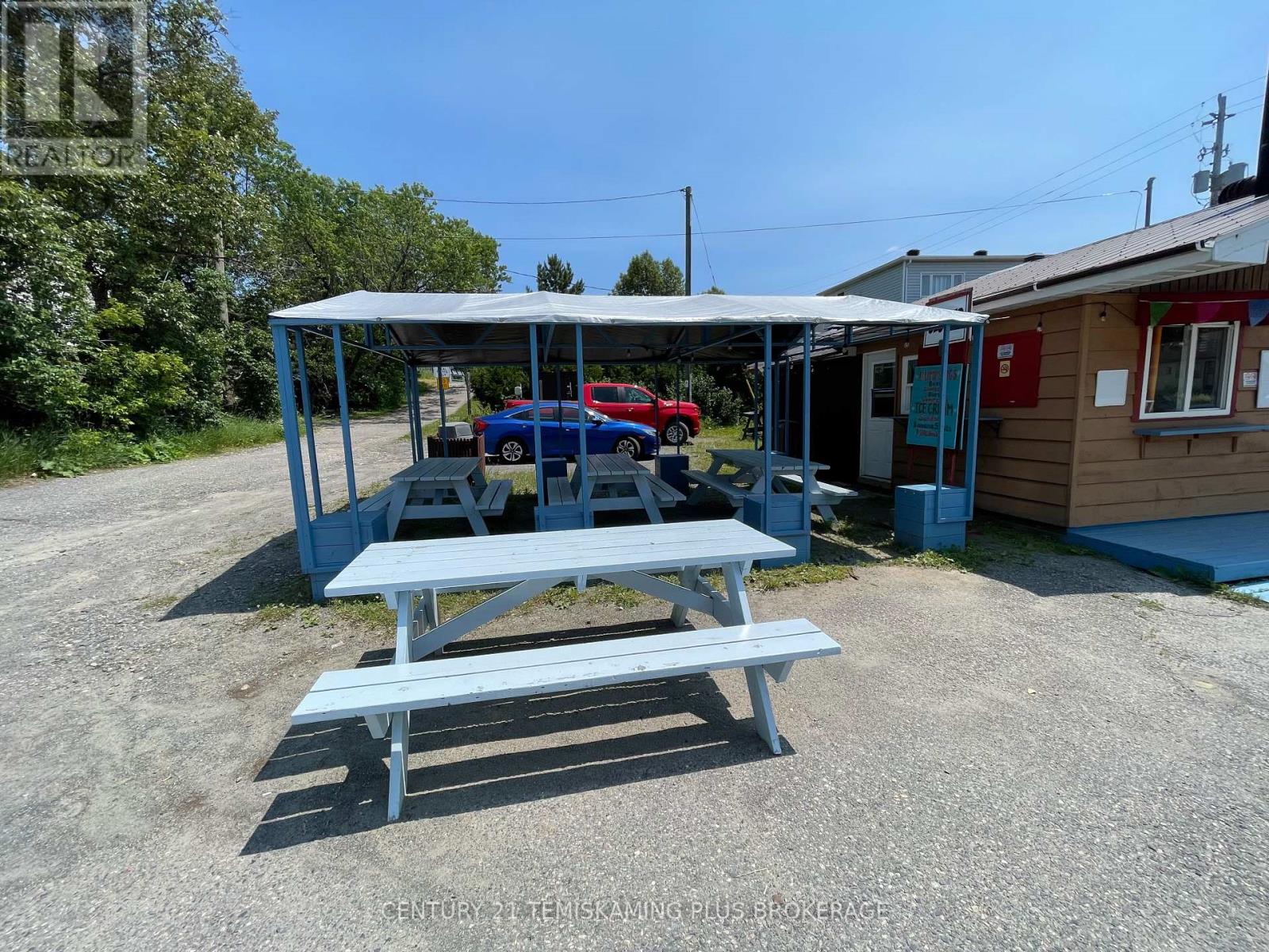 6731 Highway 11 Highway N, Temagami, Ontario  P0H 2H0 - Photo 6 - X12284501