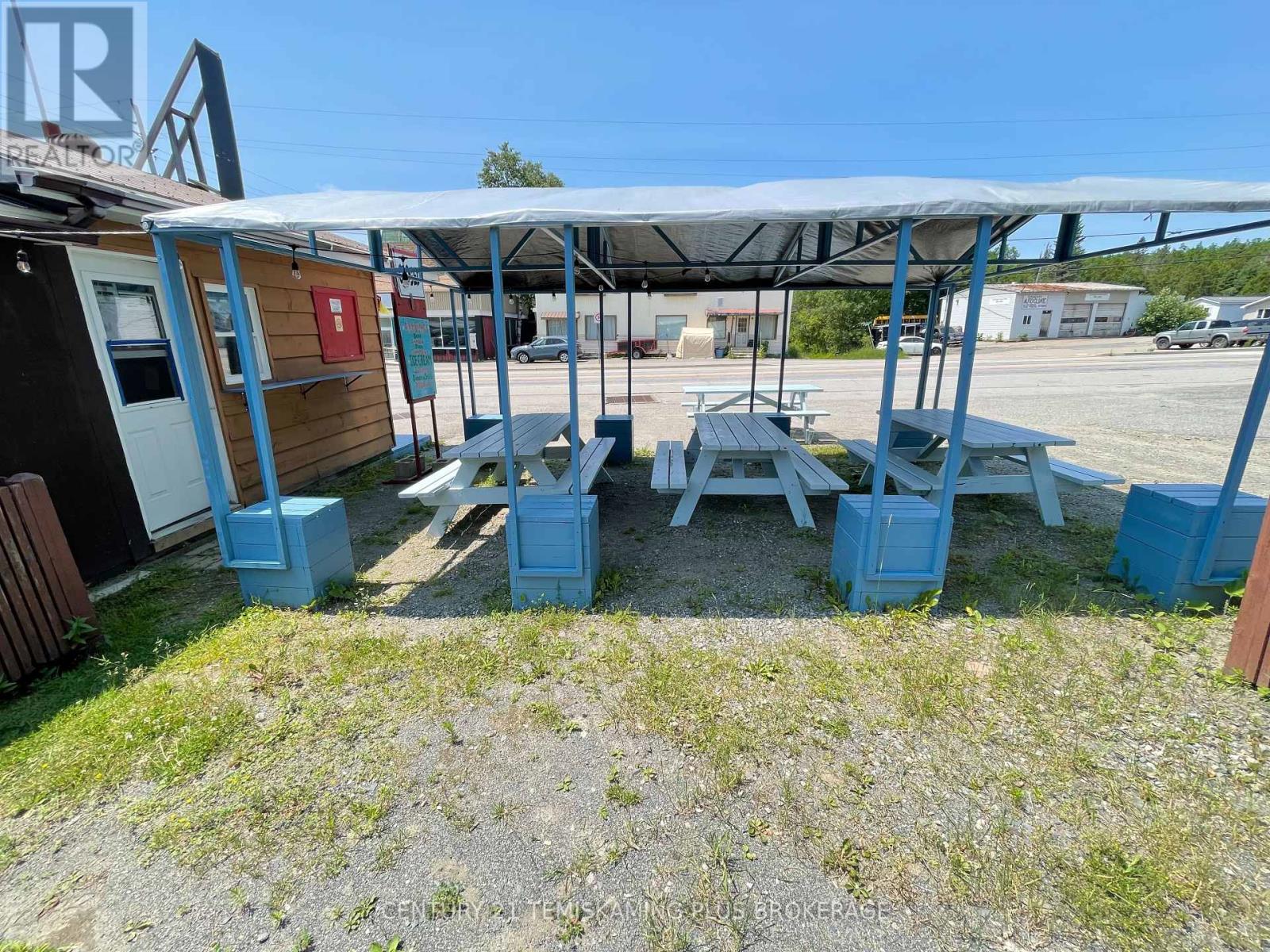 6731 Highway 11 Highway N, Temagami, Ontario  P0H 2H0 - Photo 8 - X12284501