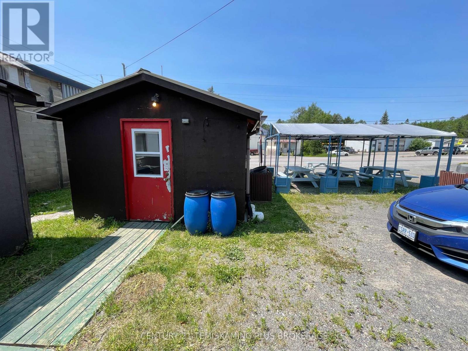 6731 Highway 11 Highway N, Temagami, Ontario  P0H 2H0 - Photo 9 - X12284501