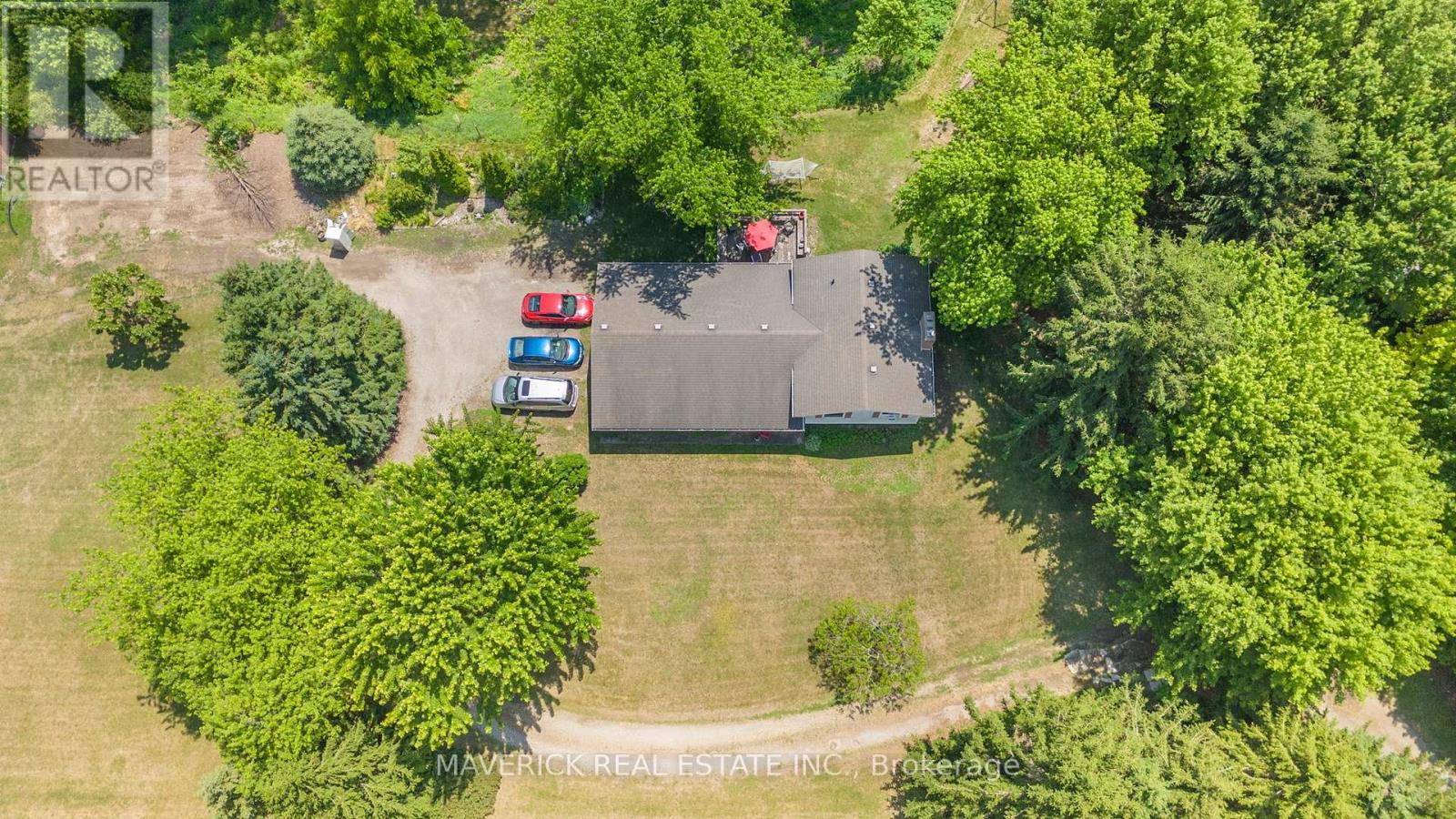 7504 Talbot Trail, Chatham-Kent, Ontario  N0P 1A0 - Photo 12 - X12284526