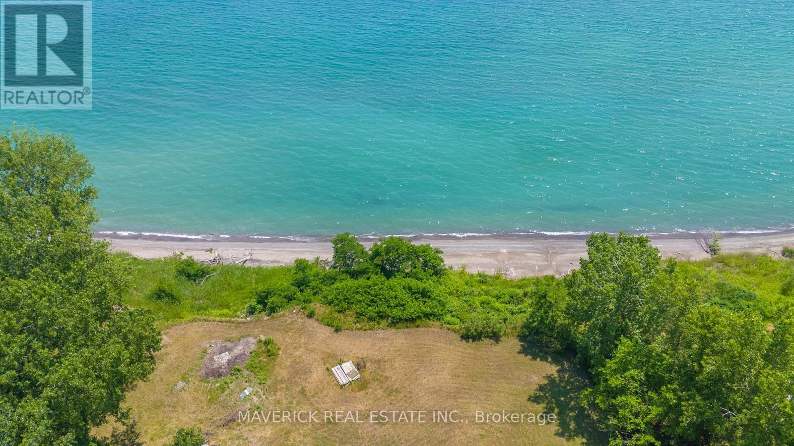 7504 Talbot Trail, Chatham-Kent, Ontario  N0P 1A0 - Photo 17 - X12284526