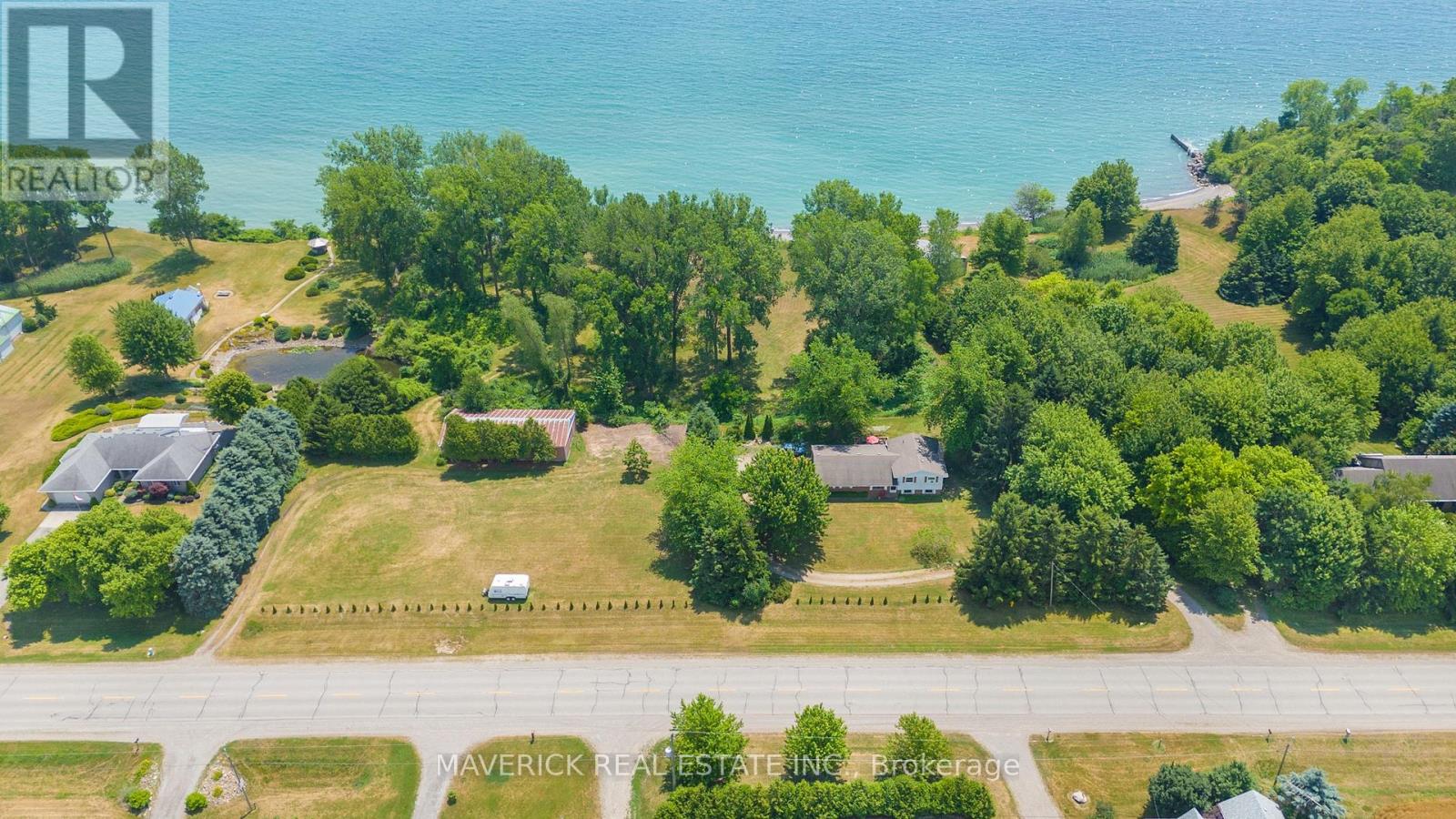 7504 Talbot Trail, Chatham-Kent, Ontario  N0P 1A0 - Photo 2 - X12284526