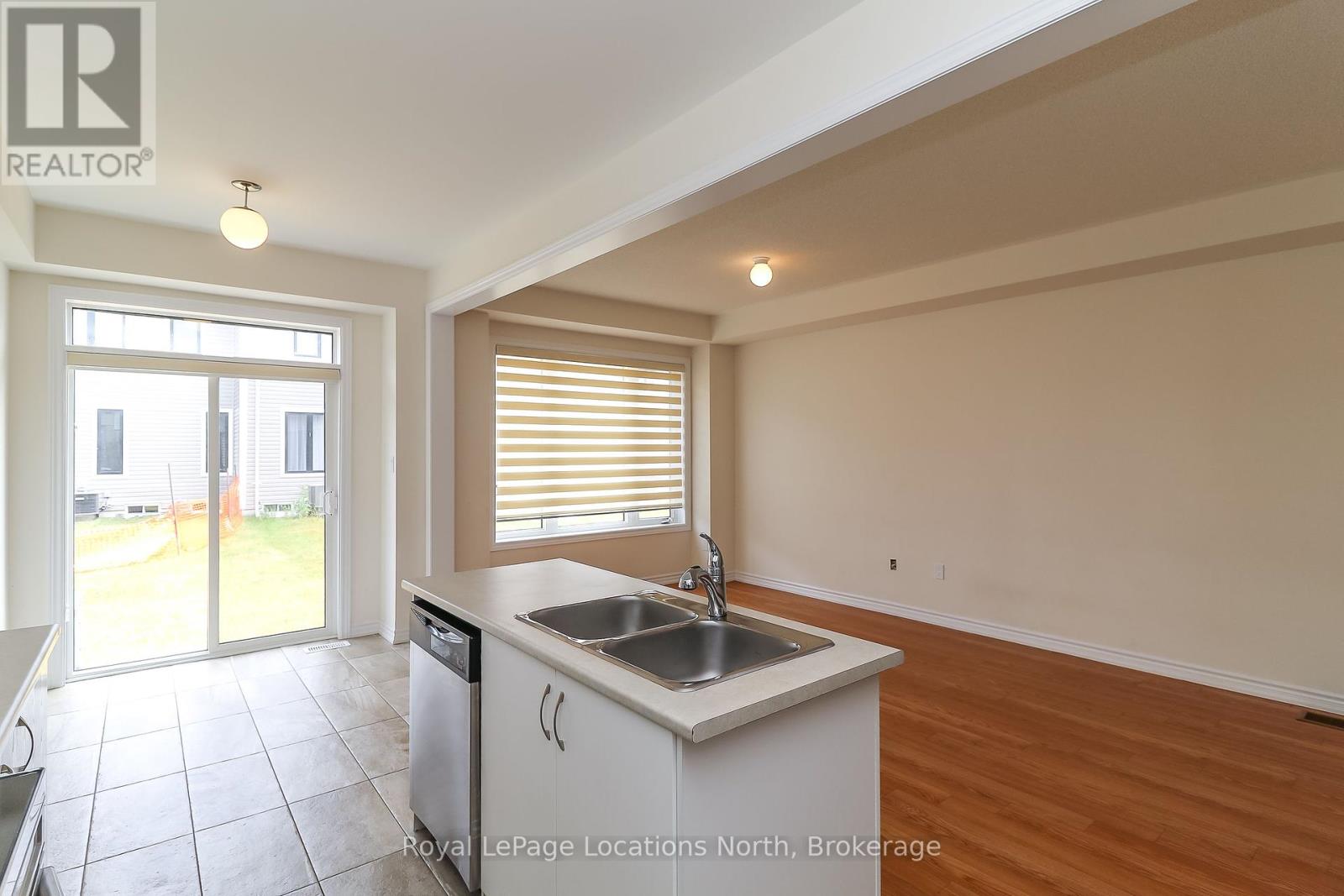 6 Durham Avenue, Barrie, Ontario  L9J 0W7 - Photo 14 - S12284540
