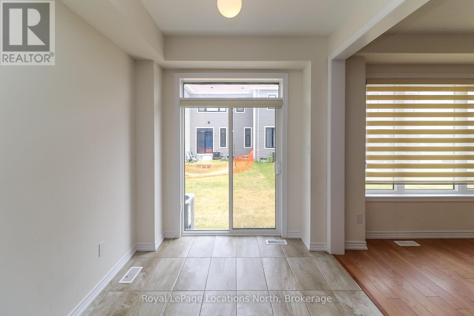 6 Durham Avenue, Barrie, Ontario  L9J 0W7 - Photo 15 - S12284540