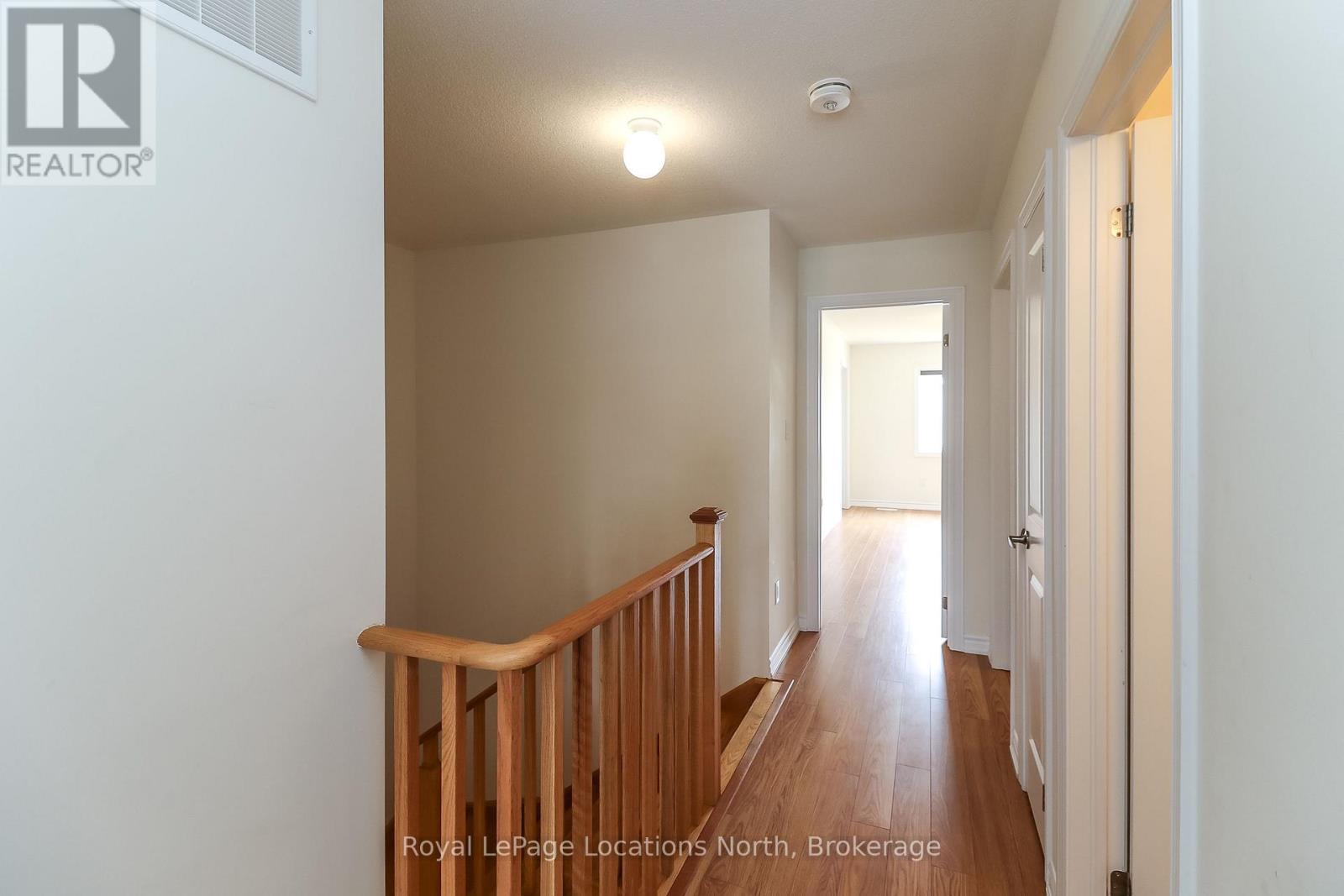 6 Durham Avenue, Barrie, Ontario  L9J 0W7 - Photo 28 - S12284540