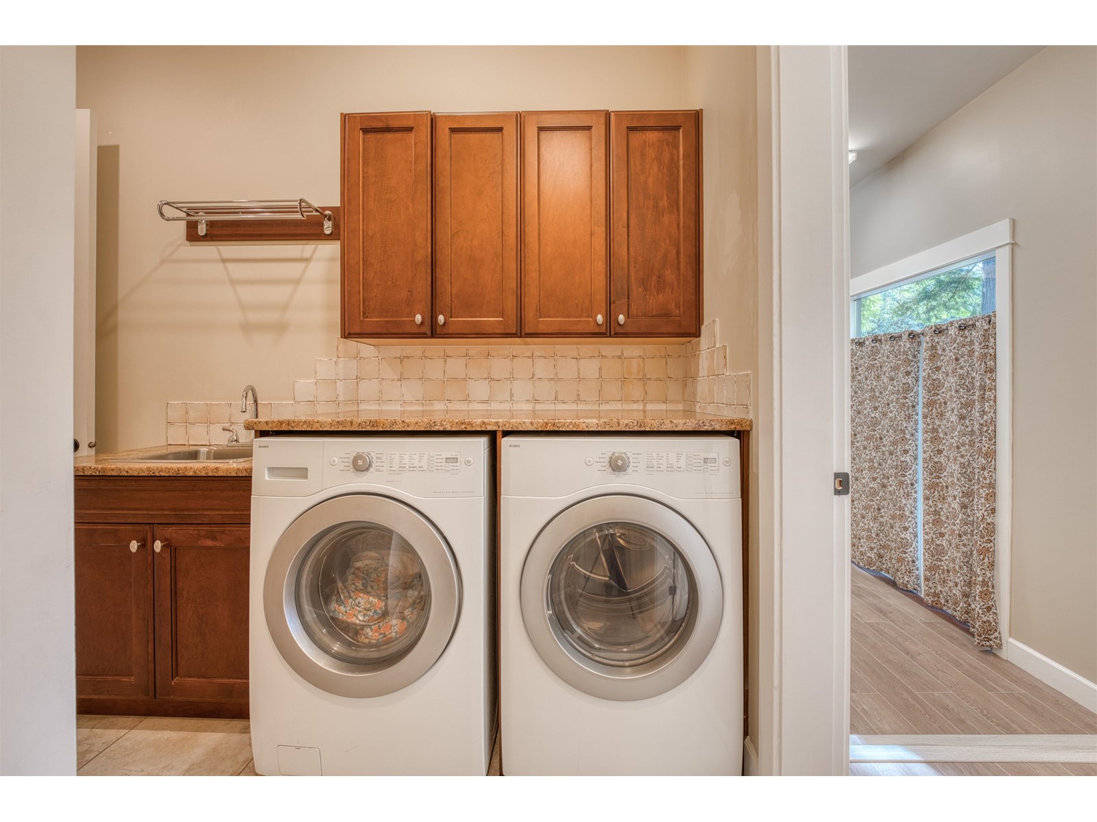 1688 134b Street, Surrey, British Columbia  V4A 0A6 - Photo 18 - R3024085