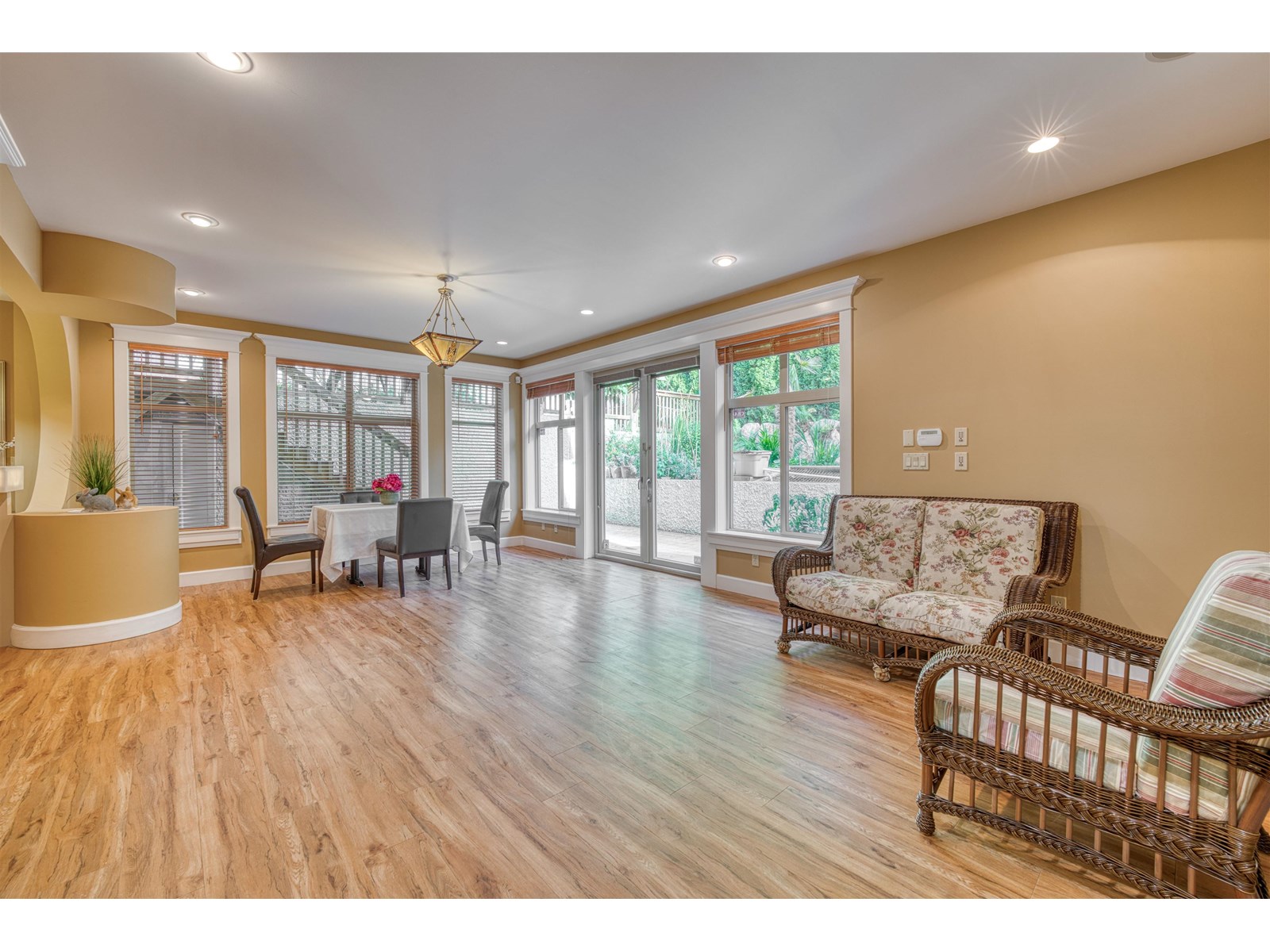 1688 134b Street, Surrey, British Columbia  V4A 0A6 - Photo 35 - R3024085